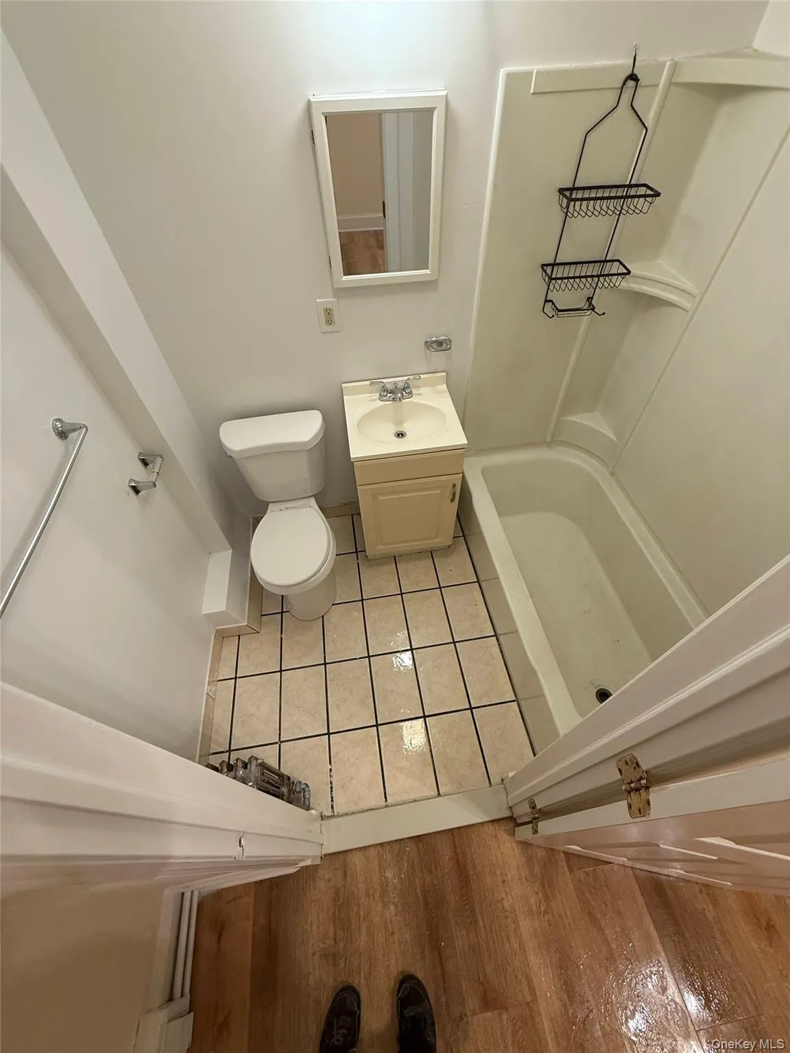 180 Willow Street, Yonkers, NY , With , 1 Bedroom , and , 1 Room , 1 Bathroom , For , Residential Lease , For Rent , 1065509 , MLSID,1065509 180 Willow Street, Yonkers, NY , With , 1 Bedroom , and , 1 Room , 1 Bathroom , For , Residential Lease , For Rent , 1065509 , MLSID,1065509