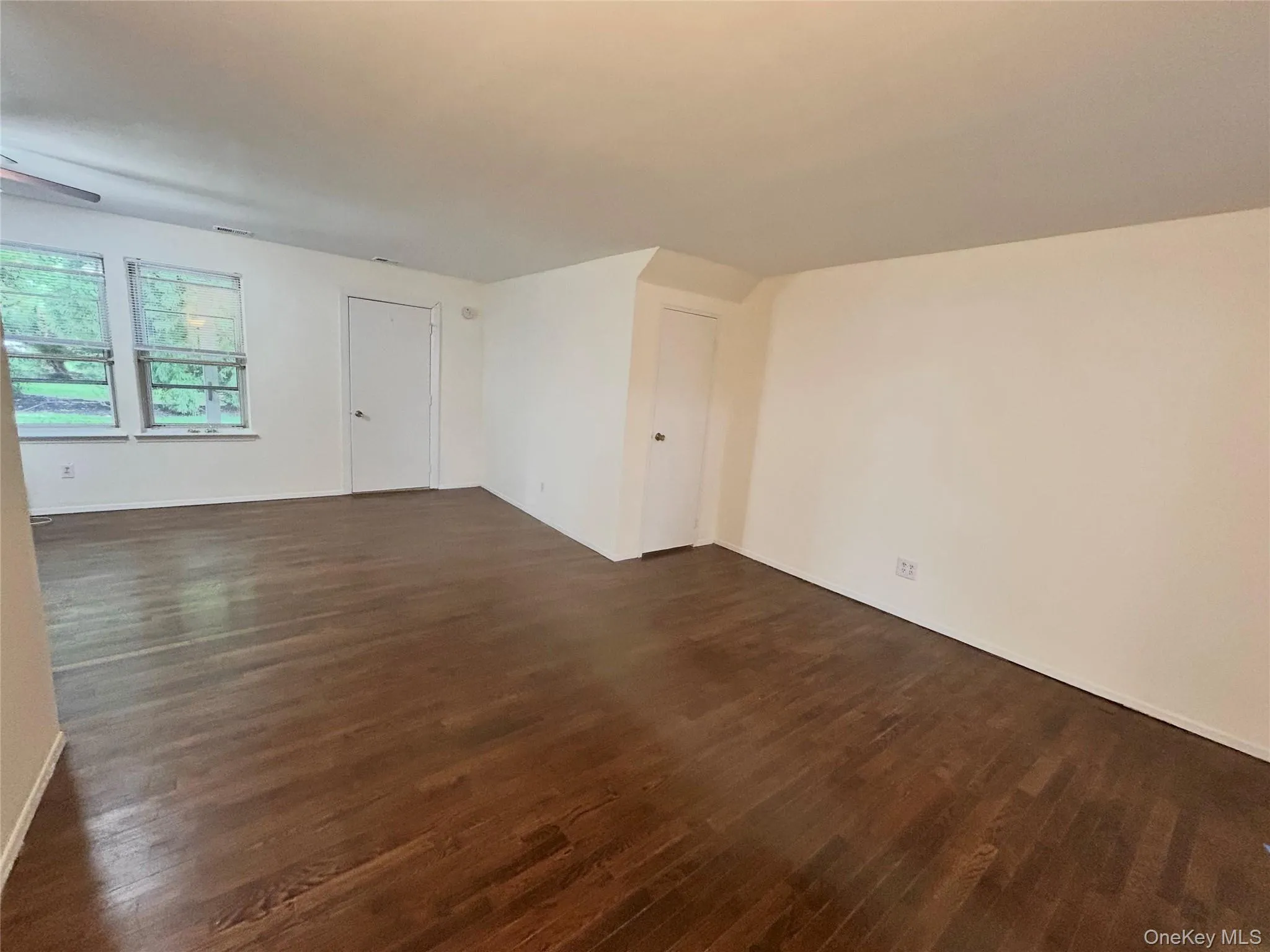 196 Artist Lake Drive, Brookhaven, NY , With , 1 Bedroom , and , 3 Room , 1 Bathroom , For , Residential Lease , For Rent , 1065519 , MLSID,1065519 196 Artist Lake Drive, Brookhaven, NY , With , 1 Bedroom , and , 3 Room , 1 Bathroom , For , Residential Lease , For Rent , 1065519 , MLSID,1065519