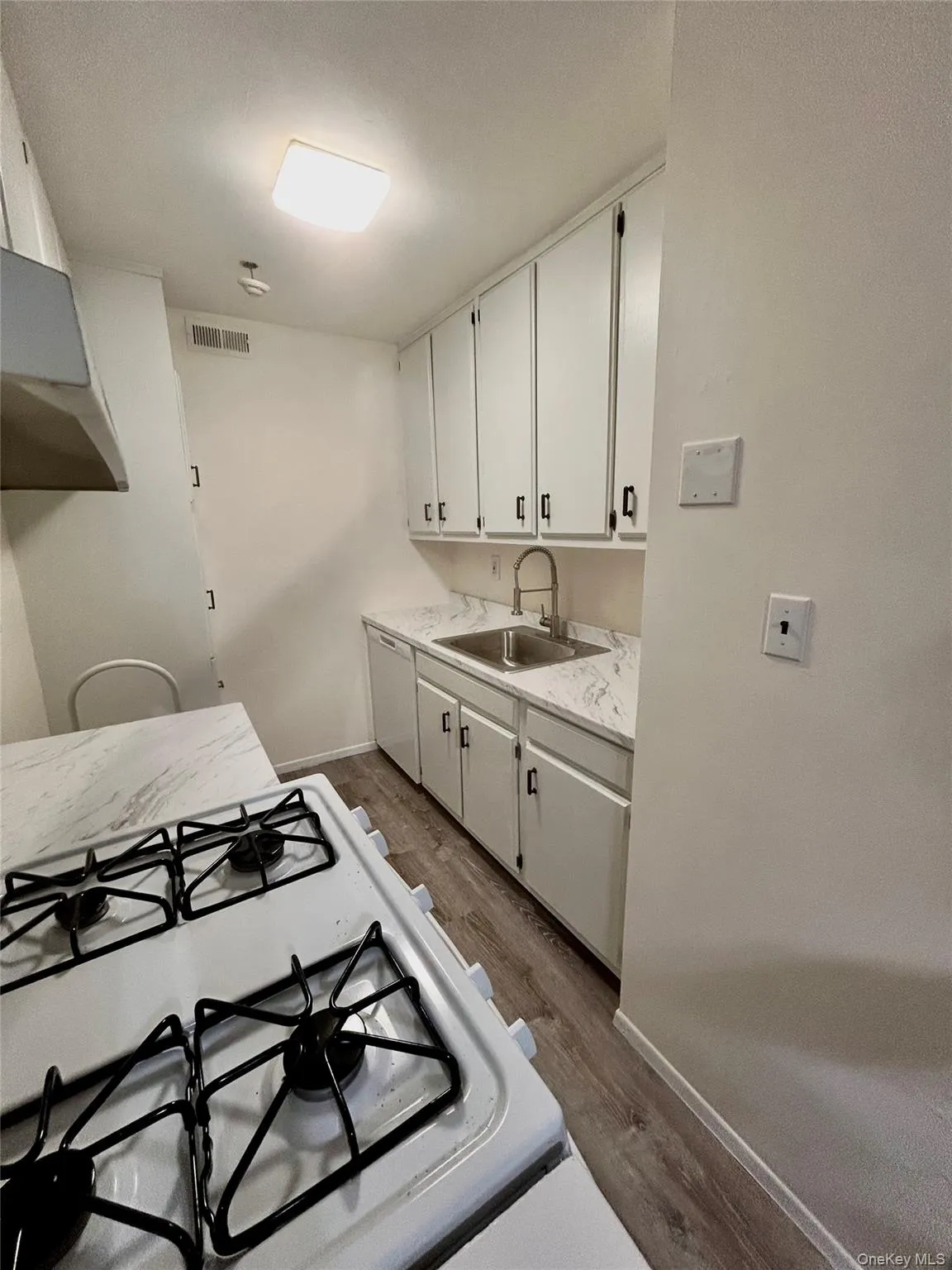 196 Artist Lake Drive, Brookhaven, NY , With , 1 Bedroom , and , 3 Room , 1 Bathroom , For , Residential Lease , For Rent , 1065519 , MLSID,1065519 196 Artist Lake Drive, Brookhaven, NY , With , 1 Bedroom , and , 3 Room , 1 Bathroom , For , Residential Lease , For Rent , 1065519 , MLSID,1065519
