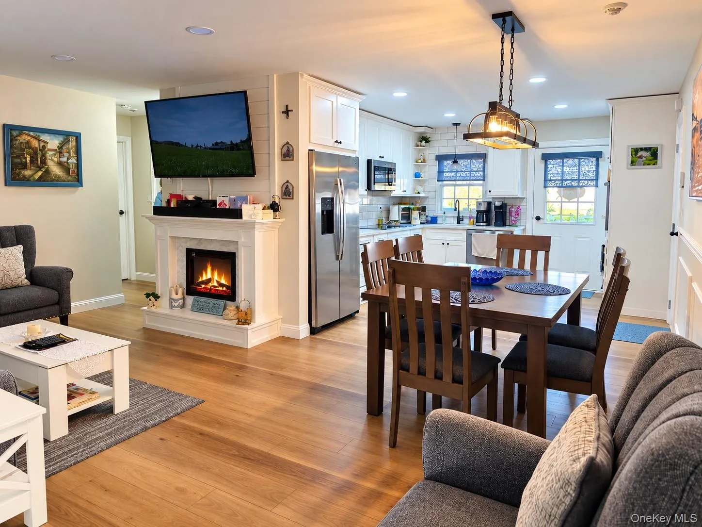 177 Ventry Court, Brookhaven, NY, 2 Bedrooms Bedrooms, 5 Rooms Rooms,1 BathroomBathrooms,Residential,For Rent,Ventry,0,1065531 177 Ventry Court, Brookhaven, NY, 2 Bedrooms Bedrooms, 5 Rooms Rooms,1 BathroomBathrooms,Residential,For Rent,Ventry,0,1065531