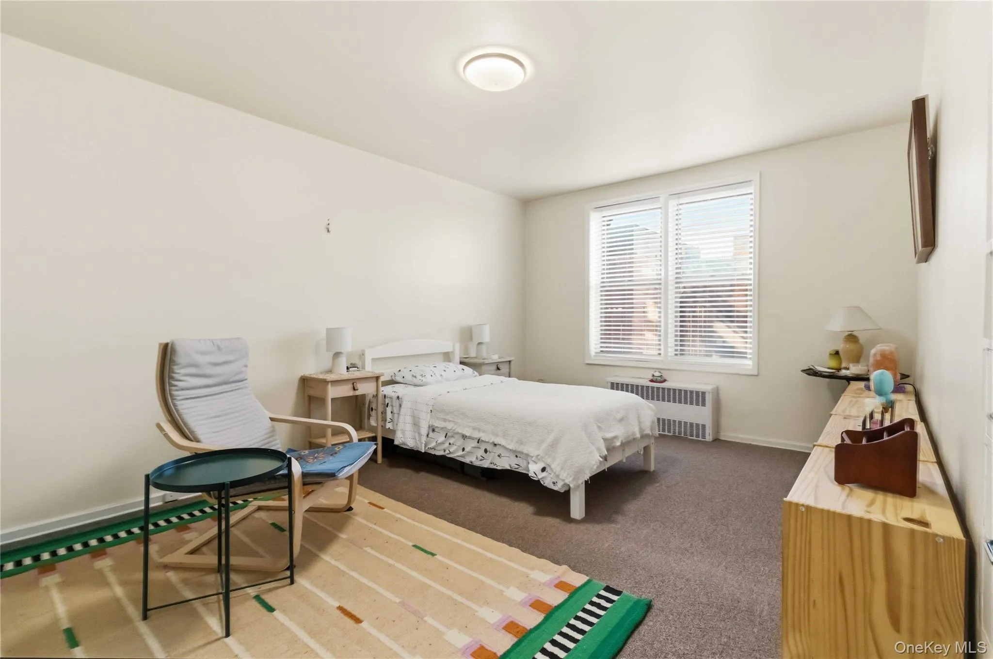 149-05 79th Avenue, New York, NY, 1 Bedroom Bedrooms, 2 Rooms Rooms,1 BathroomBathrooms,Residential,For Rent,79th Avenue,0,1065577 149-05 79th Avenue, New York, NY, 1 Bedroom Bedrooms, 2 Rooms Rooms,1 BathroomBathrooms,Residential,For Rent,79th Avenue,0,1065577