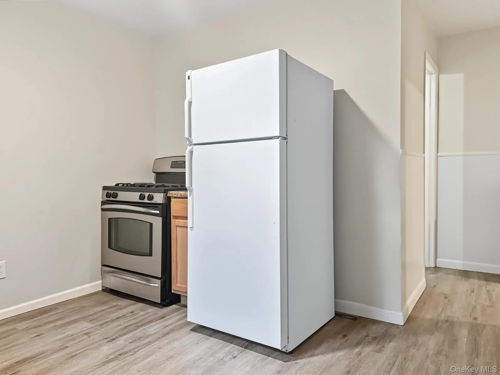 103 Linden Avenue, Middletown, NY , With , 1 Bedroom , and , 3 Room , 1 Bathroom , For , Residential Lease , For Rent , 1065582 , MLSID,1065582 103 Linden Avenue, Middletown, NY , With , 1 Bedroom , and , 3 Room , 1 Bathroom , For , Residential Lease , For Rent , 1065582 , MLSID,1065582