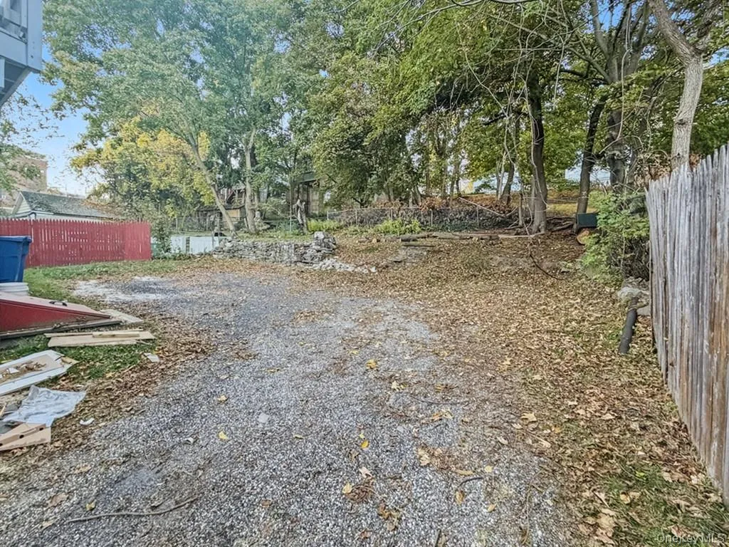 103 Linden Avenue, Middletown, NY , With , 1 Bedroom , and , 3 Room , 1 Bathroom , For , Residential Lease , For Rent , 1065582 , MLSID,1065582 103 Linden Avenue, Middletown, NY , With , 1 Bedroom , and , 3 Room , 1 Bathroom , For , Residential Lease , For Rent , 1065582 , MLSID,1065582
