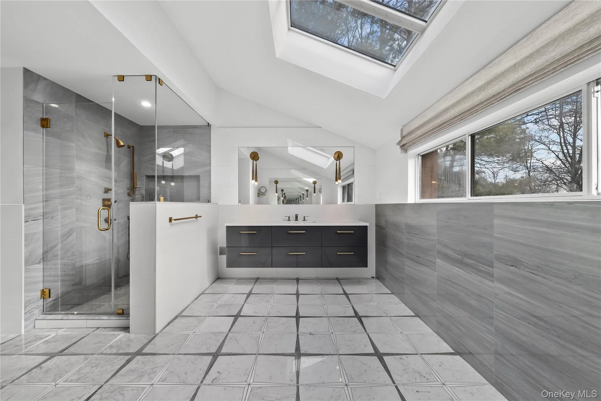 1 Yale Drive, North Hempstead, NY, 3 Bedrooms Bedrooms, 9 Rooms Rooms,3 BathroomsBathrooms,Residential Lease,For Rent,Yale,0,1065590 1 Yale Drive, North Hempstead, NY, 3 Bedrooms Bedrooms, 9 Rooms Rooms,3 BathroomsBathrooms,Residential Lease,For Rent,Yale,0,1065590