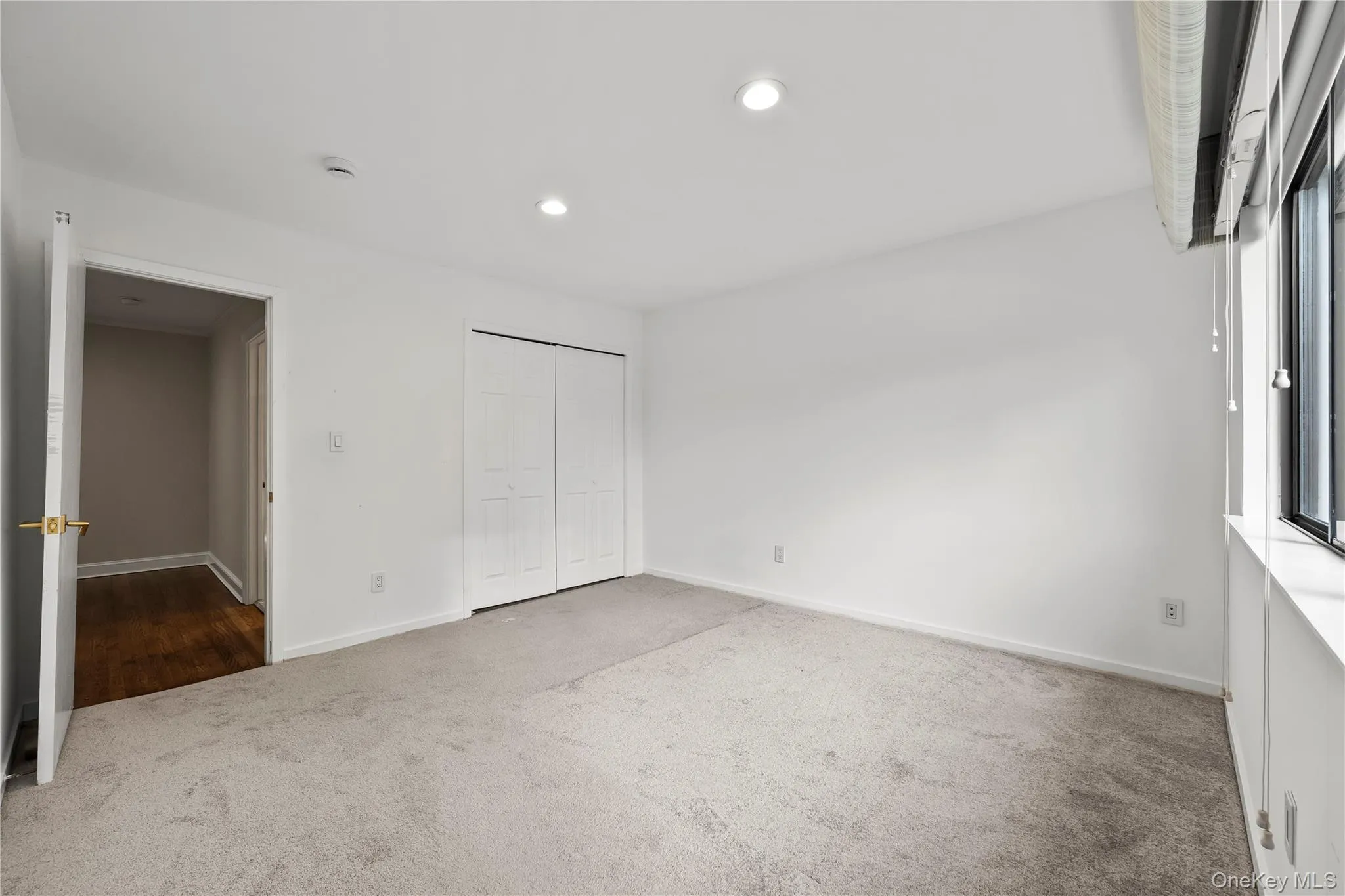 1 Yale Drive, North Hempstead, NY, 3 Bedrooms Bedrooms, 9 Rooms Rooms,3 BathroomsBathrooms,Residential Lease,For Rent,Yale,0,1065590 1 Yale Drive, North Hempstead, NY, 3 Bedrooms Bedrooms, 9 Rooms Rooms,3 BathroomsBathrooms,Residential Lease,For Rent,Yale,0,1065590