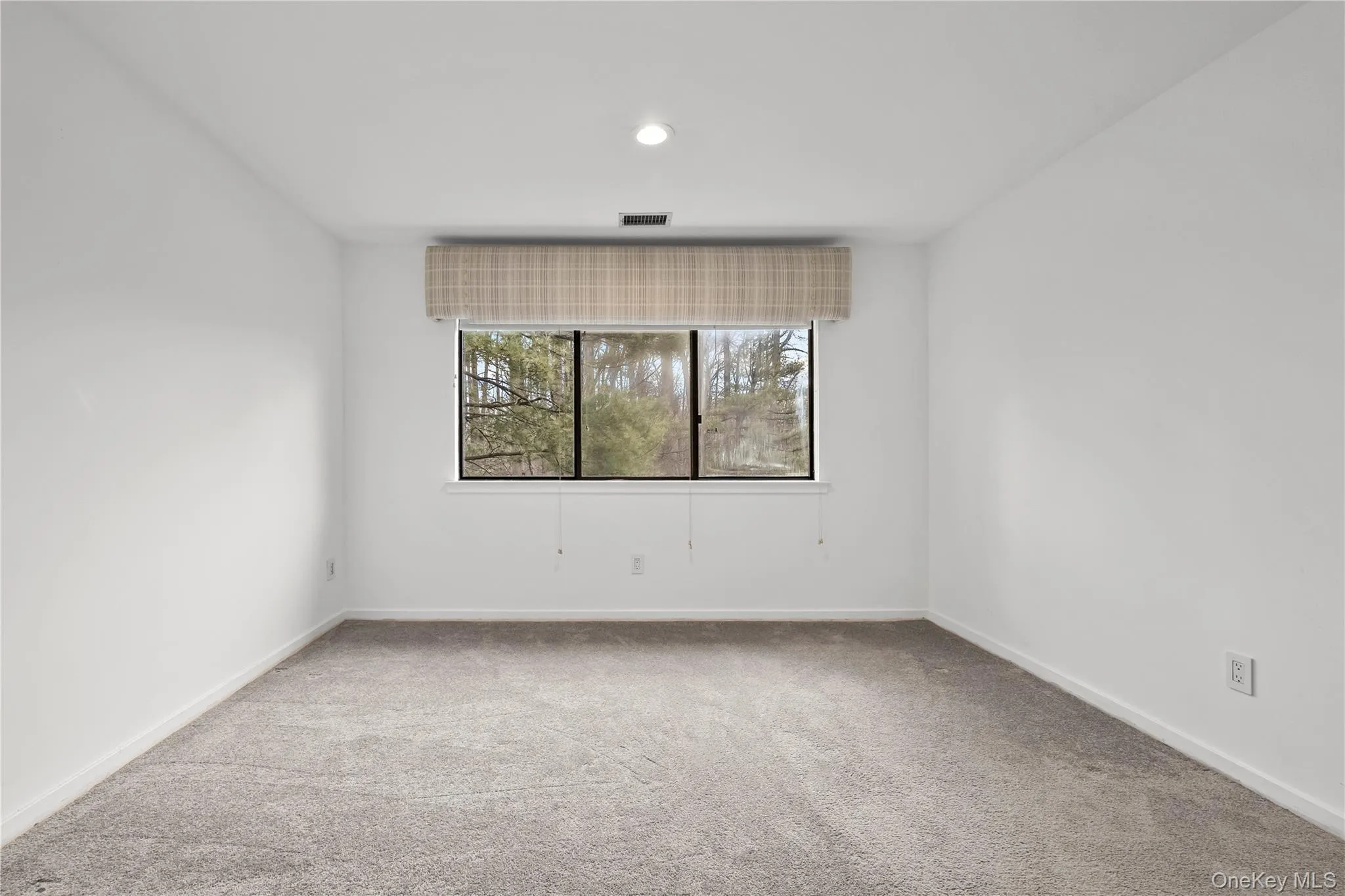1 Yale Drive, North Hempstead, NY, 3 Bedrooms Bedrooms, 9 Rooms Rooms,3 BathroomsBathrooms,Residential Lease,For Rent,Yale,0,1065590 1 Yale Drive, North Hempstead, NY, 3 Bedrooms Bedrooms, 9 Rooms Rooms,3 BathroomsBathrooms,Residential Lease,For Rent,Yale,0,1065590