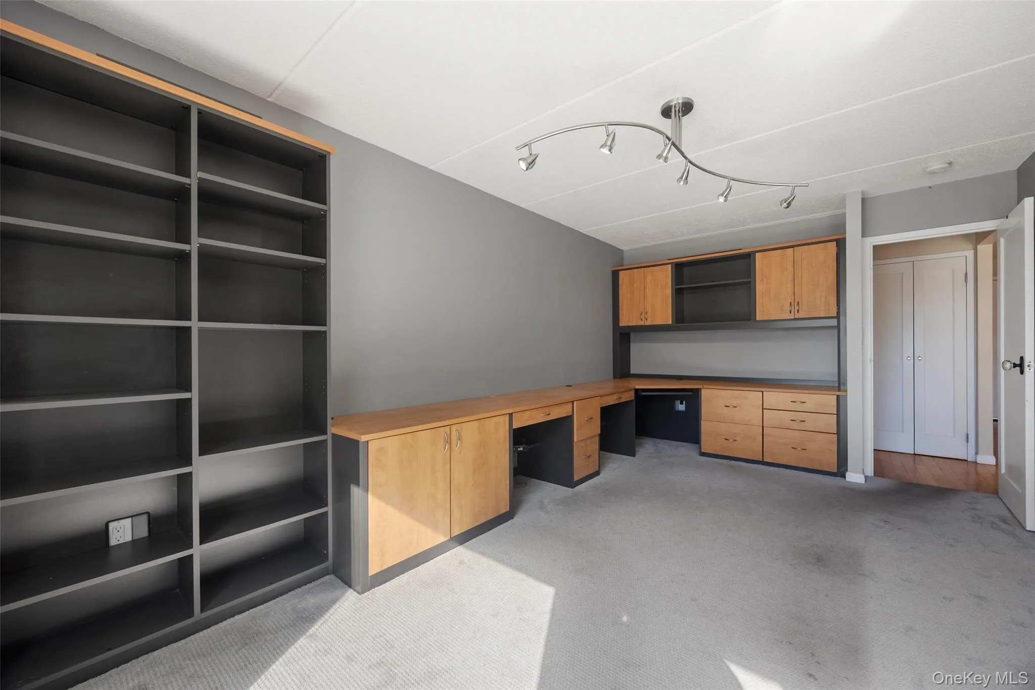 1155 Warburton Avenue, Yonkers, NY, 2 Bedrooms Bedrooms, 6 Rooms Rooms,2 BathroomsBathrooms,Residential,For Rent,Warburton,0,1065591 1155 Warburton Avenue, Yonkers, NY, 2 Bedrooms Bedrooms, 6 Rooms Rooms,2 BathroomsBathrooms,Residential,For Rent,Warburton,0,1065591
