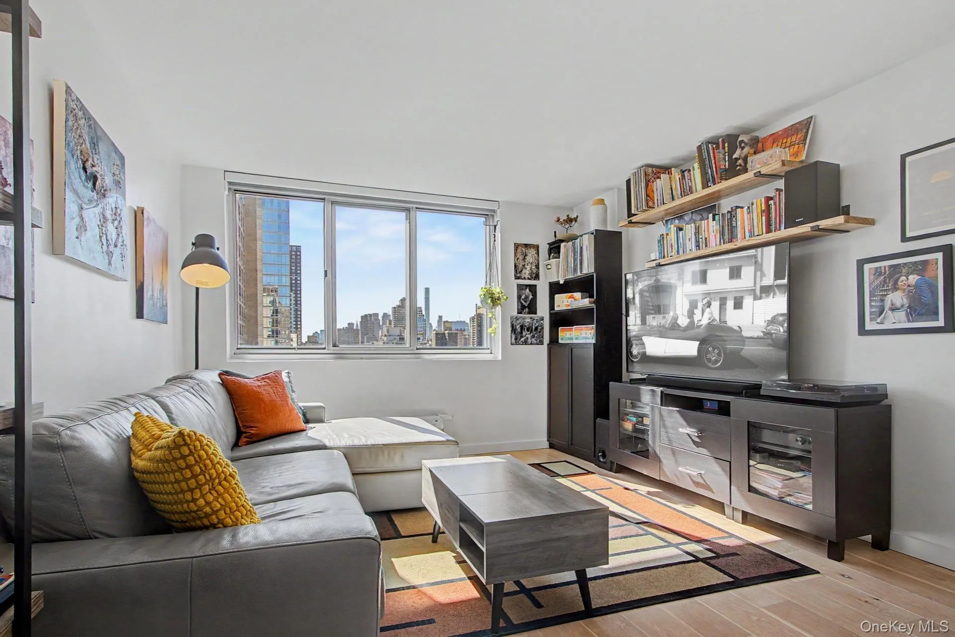 345 93rd Street, New York, NY, 1 Bedroom Bedrooms, 3 Rooms Rooms,1 BathroomBathrooms,Residential,For Rent,93rd,0,1065601 345 93rd Street, New York, NY, 1 Bedroom Bedrooms, 3 Rooms Rooms,1 BathroomBathrooms,Residential,For Rent,93rd,0,1065601