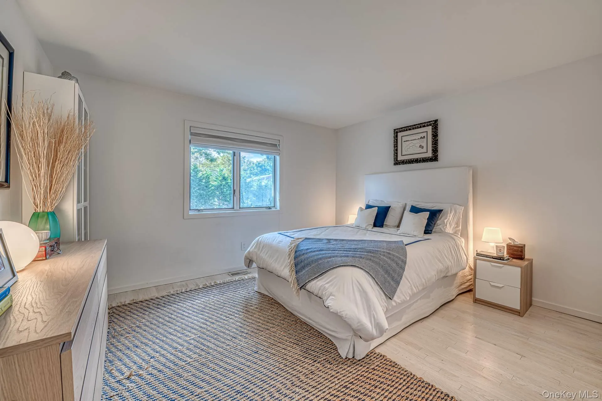 40 Library Avenue, Southampton, NY , With , 5 Bedroom , and , 6 Room , 4 Bathroom , For , Residential Lease , For Rent , 1065645 , MLSID,1065645 40 Library Avenue, Southampton, NY , With , 5 Bedroom , and , 6 Room , 4 Bathroom , For , Residential Lease , For Rent , 1065645 , MLSID,1065645