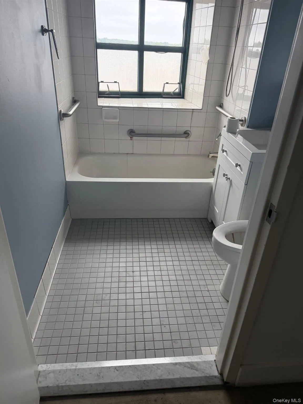 70 Main Street, Hempstead, NY , With , 2 Bedroom , and , 6 Room , 2 Bathroom , For , Residential Lease , For Rent , 1065690 , MLSID,1065690 70 Main Street, Hempstead, NY , With , 2 Bedroom , and , 6 Room , 2 Bathroom , For , Residential Lease , For Rent , 1065690 , MLSID,1065690