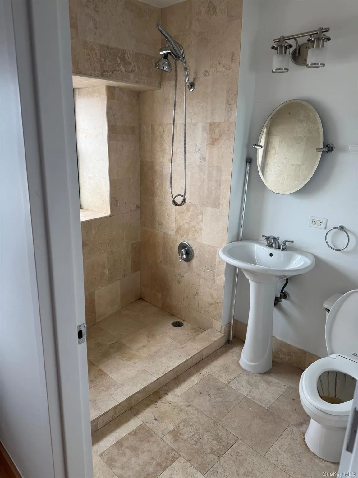 70 Main Street, Hempstead, NY , With , 2 Bedroom , and , 6 Room , 2 Bathroom , For , Residential Lease , For Rent , 1065690 , MLSID,1065690 70 Main Street, Hempstead, NY , With , 2 Bedroom , and , 6 Room , 2 Bathroom , For , Residential Lease , For Rent , 1065690 , MLSID,1065690