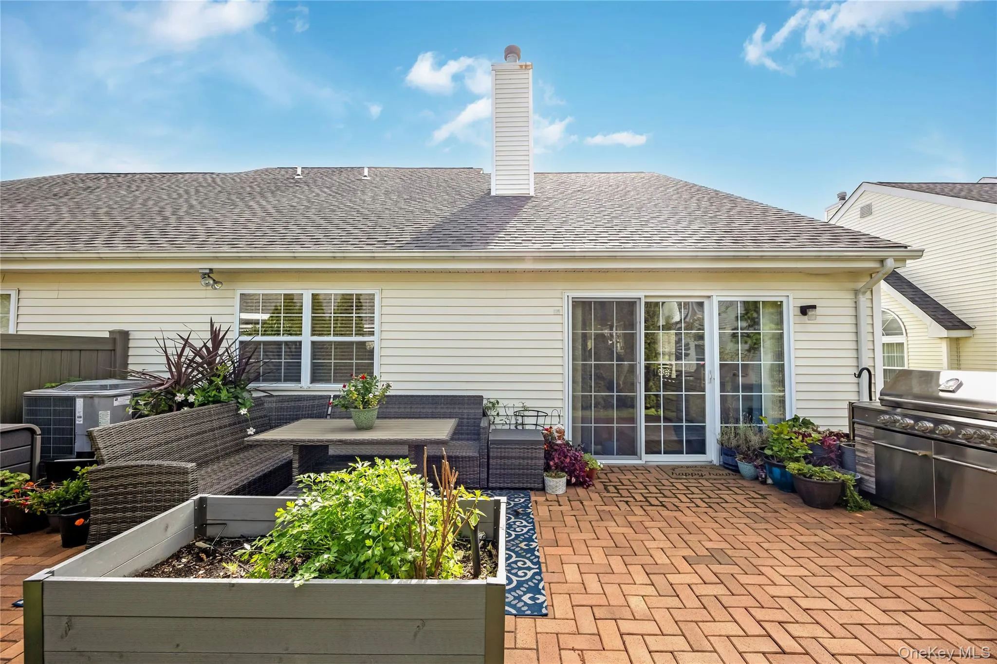 35 Joyces Way, Islip, NY, 2 Bedrooms Bedrooms, 6 Rooms Rooms,2 BathroomsBathrooms,Residential,For Rent,Joyces,0,1065692 35 Joyces Way, Islip, NY, 2 Bedrooms Bedrooms, 6 Rooms Rooms,2 BathroomsBathrooms,Residential,For Rent,Joyces,0,1065692
