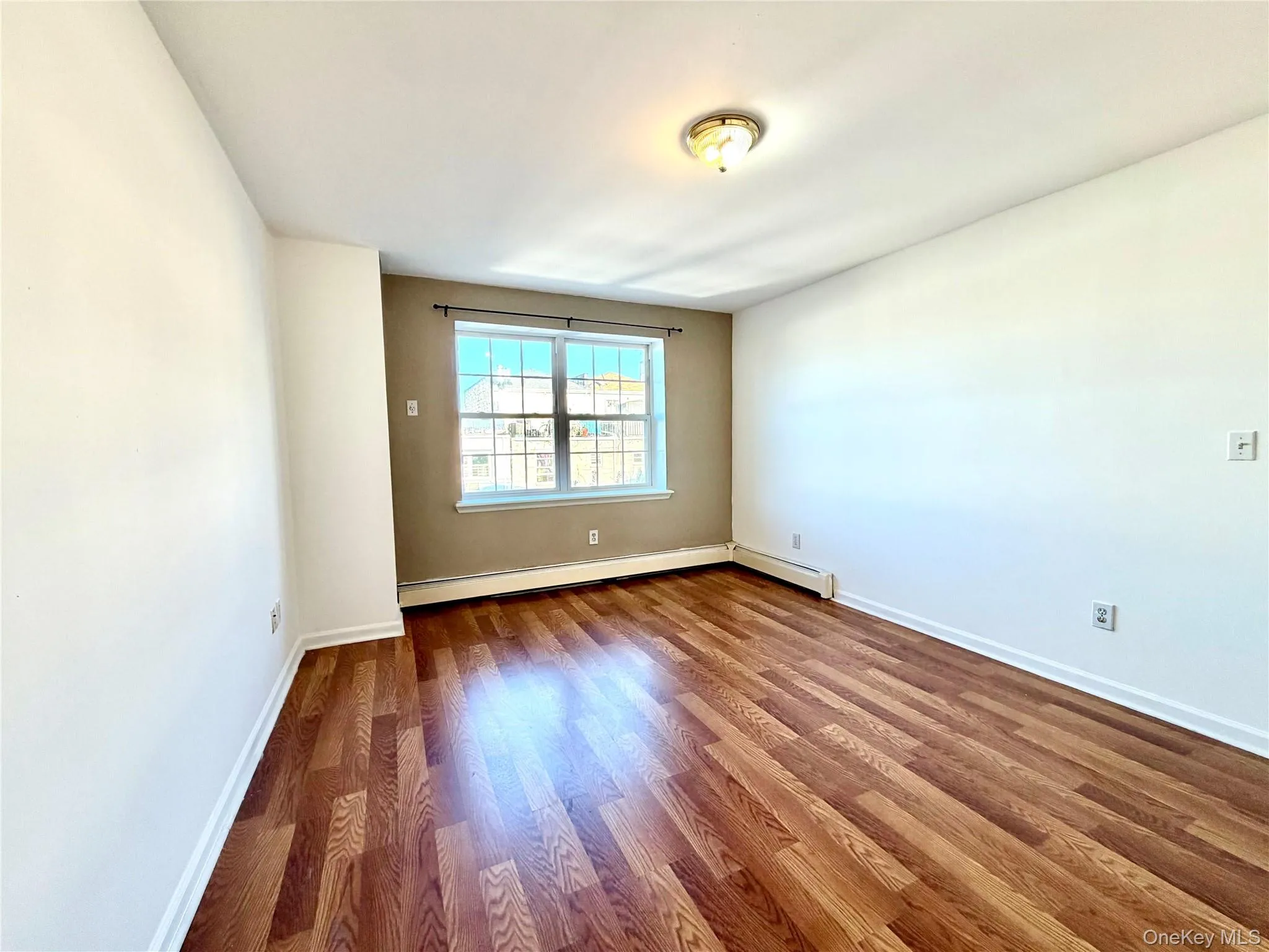 176 Beach 97th Street, New York, NY, 3 Bedrooms Bedrooms, 5 Rooms Rooms,1 BathroomBathrooms,Residential Lease,For Rent,Beach 97th,0,1065715 176 Beach 97th Street, New York, NY, 3 Bedrooms Bedrooms, 5 Rooms Rooms,1 BathroomBathrooms,Residential Lease,For Rent,Beach 97th,0,1065715