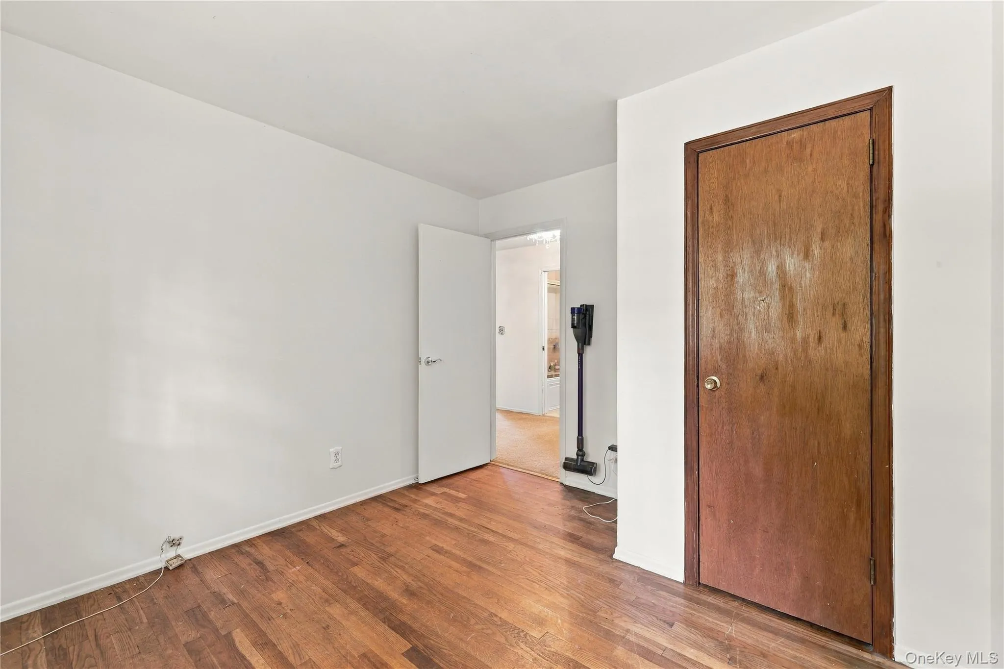 77 Whitson Road, Huntington, NY, 5 Bedrooms Bedrooms, 8 Rooms Rooms,2 BathroomsBathrooms,Residential,For Rent,Whitson,0,1065718 77 Whitson Road, Huntington, NY, 5 Bedrooms Bedrooms, 8 Rooms Rooms,2 BathroomsBathrooms,Residential,For Rent,Whitson,0,1065718