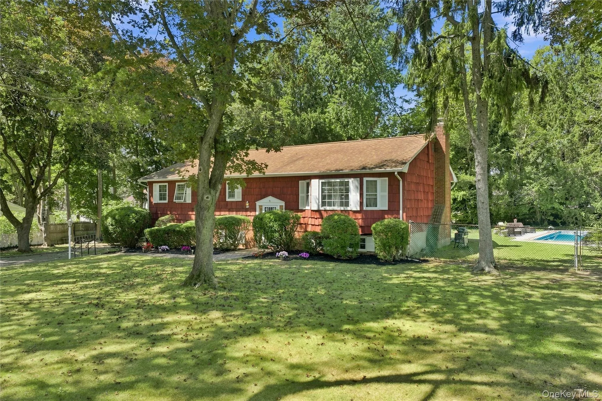77 Whitson Road, Huntington, NY, 5 Bedrooms Bedrooms, 8 Rooms Rooms,2 BathroomsBathrooms,Residential,For Rent,Whitson,0,1065718 77 Whitson Road, Huntington, NY, 5 Bedrooms Bedrooms, 8 Rooms Rooms,2 BathroomsBathrooms,Residential,For Rent,Whitson,0,1065718