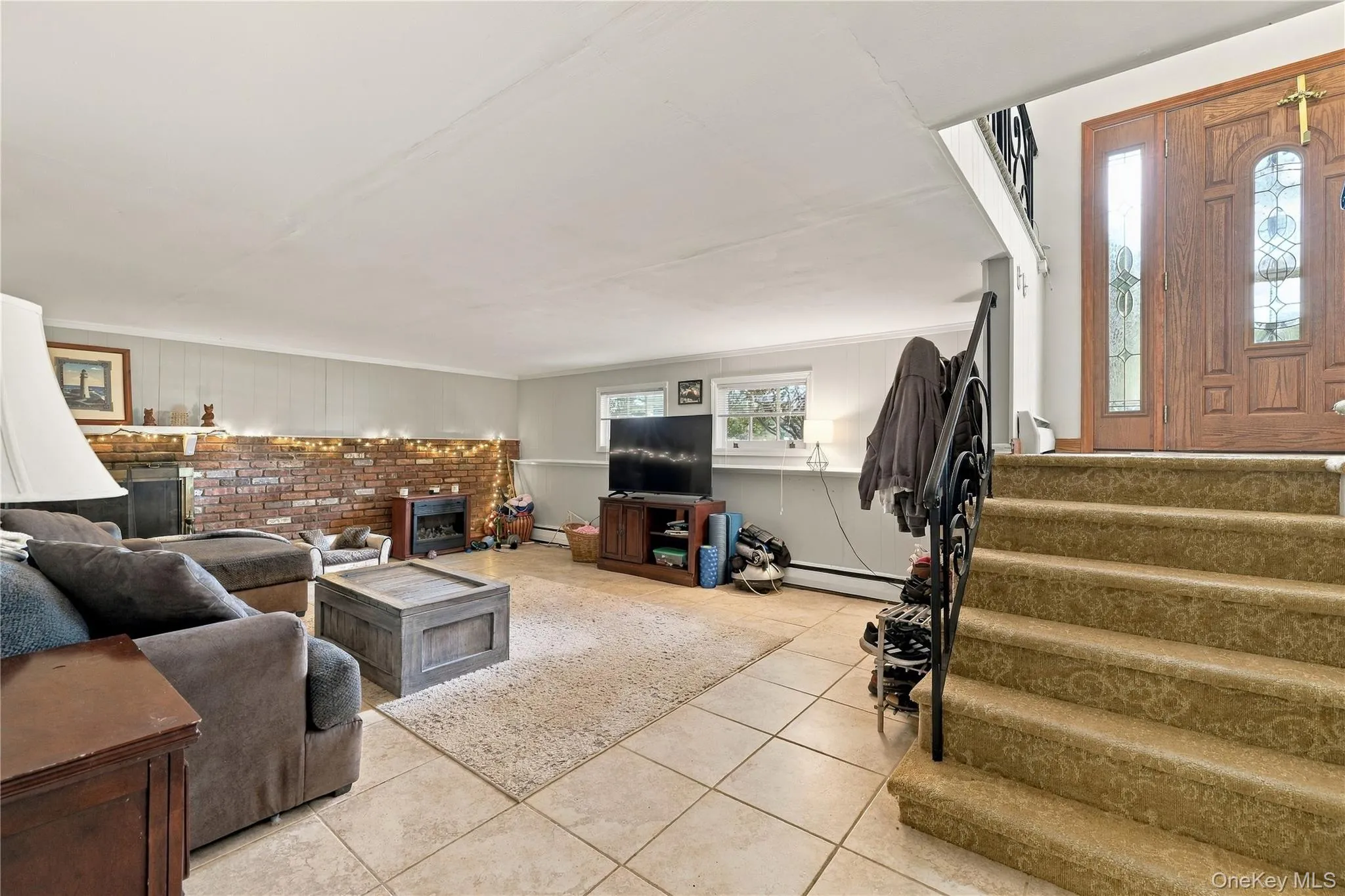 77 Whitson Road, Huntington, NY, 5 Bedrooms Bedrooms, 8 Rooms Rooms,2 BathroomsBathrooms,Residential,For Rent,Whitson,0,1065718 77 Whitson Road, Huntington, NY, 5 Bedrooms Bedrooms, 8 Rooms Rooms,2 BathroomsBathrooms,Residential,For Rent,Whitson,0,1065718
