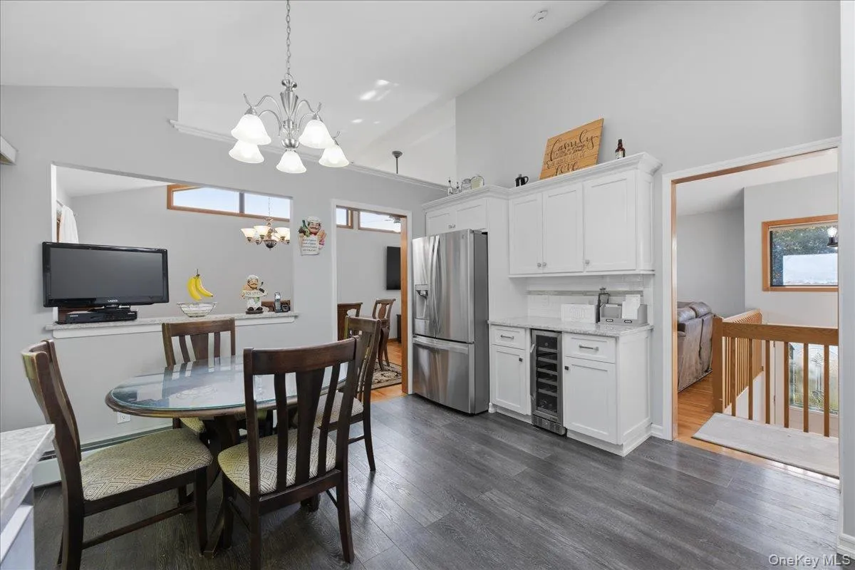 28 Peach Street, Orangetown, NY, 4 Bedrooms Bedrooms, 11 Rooms Rooms,3 BathroomsBathrooms,Residential,For Rent,Peach,0,1065721 28 Peach Street, Orangetown, NY, 4 Bedrooms Bedrooms, 11 Rooms Rooms,3 BathroomsBathrooms,Residential,For Rent,Peach,0,1065721