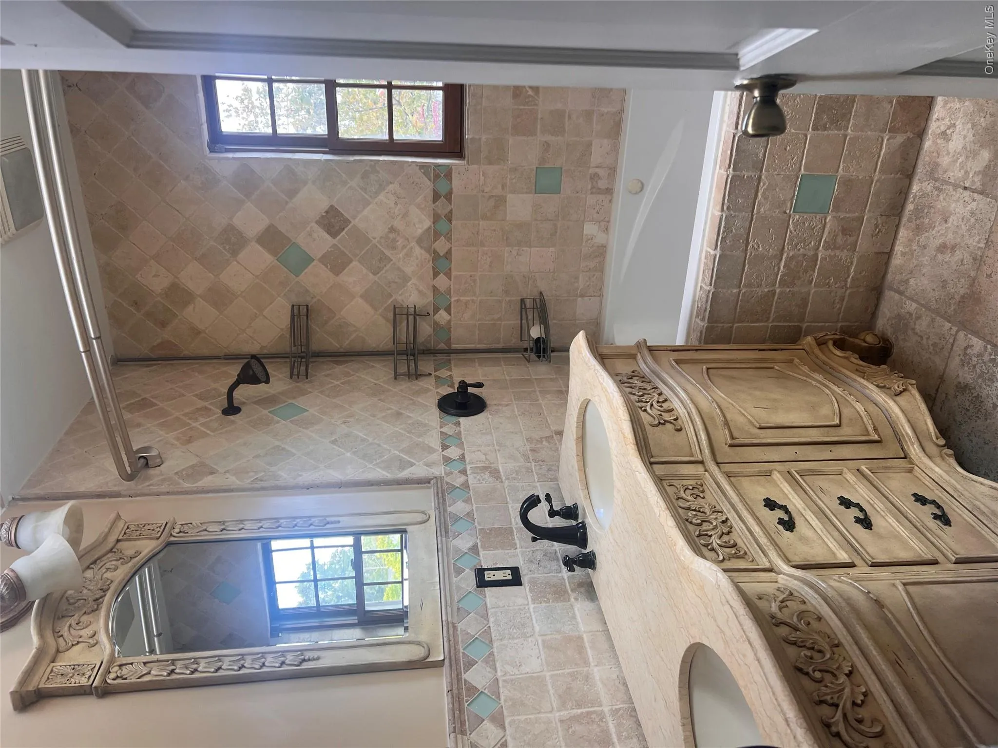 3 Tudor Road, Oyster Bay, NY, 3 Bedrooms Bedrooms, 6 Rooms Rooms,2 BathroomsBathrooms,Residential Lease,For Rent,Tudor,0,1065750 3 Tudor Road, Oyster Bay, NY, 3 Bedrooms Bedrooms, 6 Rooms Rooms,2 BathroomsBathrooms,Residential Lease,For Rent,Tudor,0,1065750
