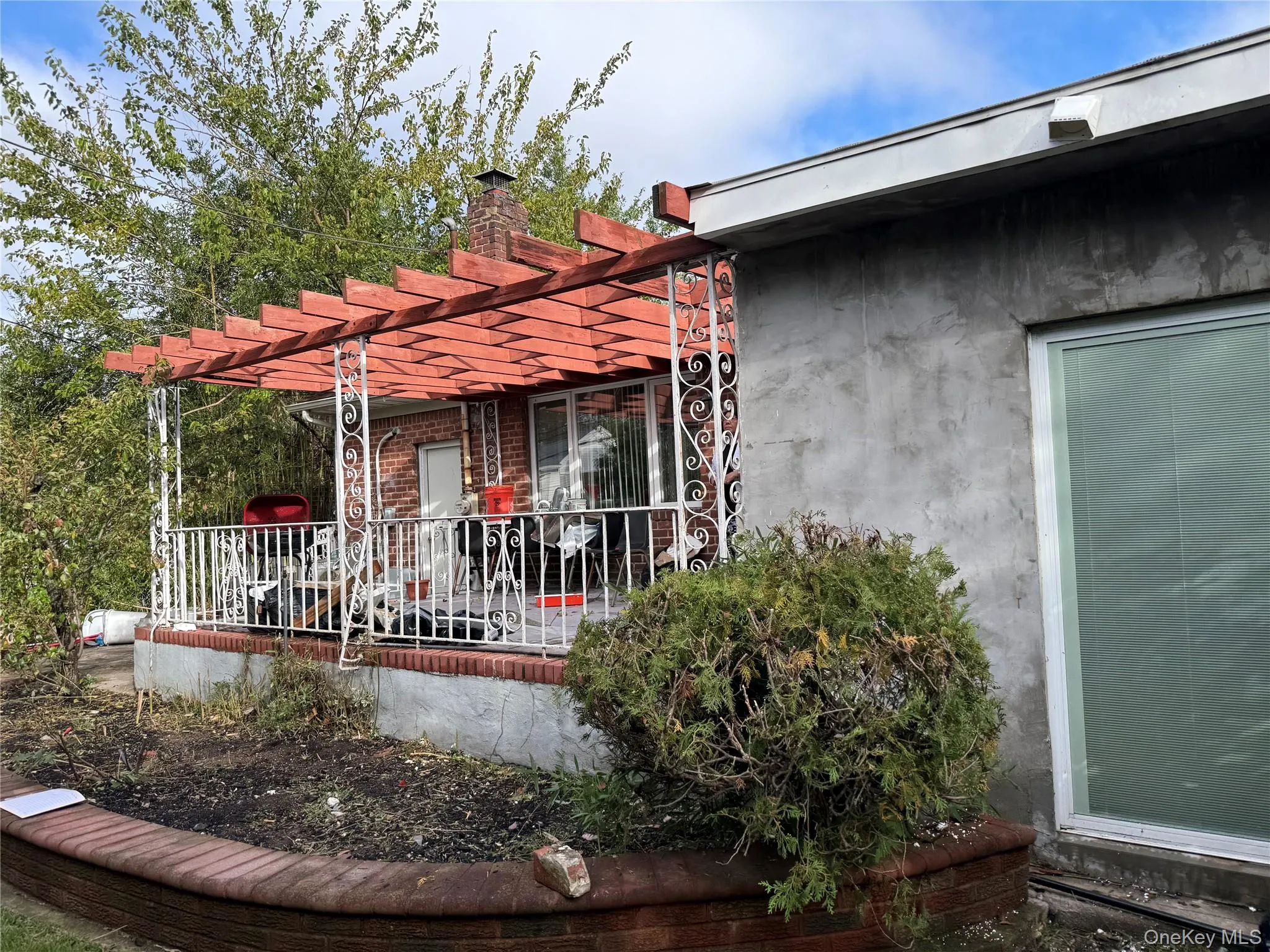 2243 Renfrew Avenue, Hempstead, NY , With , 3 Bedroom , and , 7 Room , 2 Bathroom , For , Residential Lease , For Rent , 1065756 , MLSID,1065756 2243 Renfrew Avenue, Hempstead, NY , With , 3 Bedroom , and , 7 Room , 2 Bathroom , For , Residential Lease , For Rent , 1065756 , MLSID,1065756