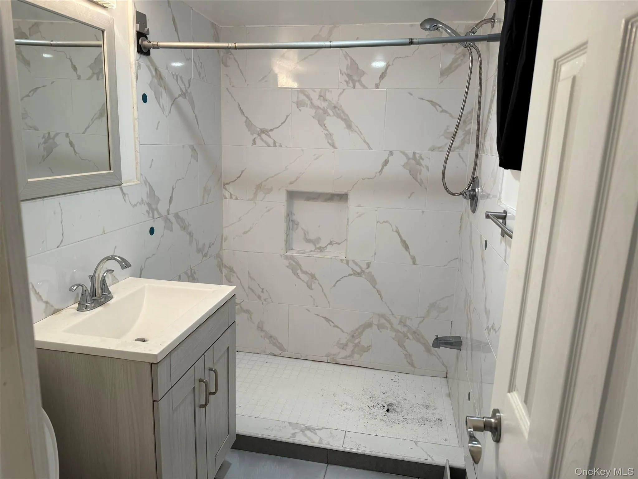 2243 Renfrew Avenue, Hempstead, NY , With , 3 Bedroom , and , 7 Room , 2 Bathroom , For , Residential Lease , For Rent , 1065756 , MLSID,1065756 2243 Renfrew Avenue, Hempstead, NY , With , 3 Bedroom , and , 7 Room , 2 Bathroom , For , Residential Lease , For Rent , 1065756 , MLSID,1065756