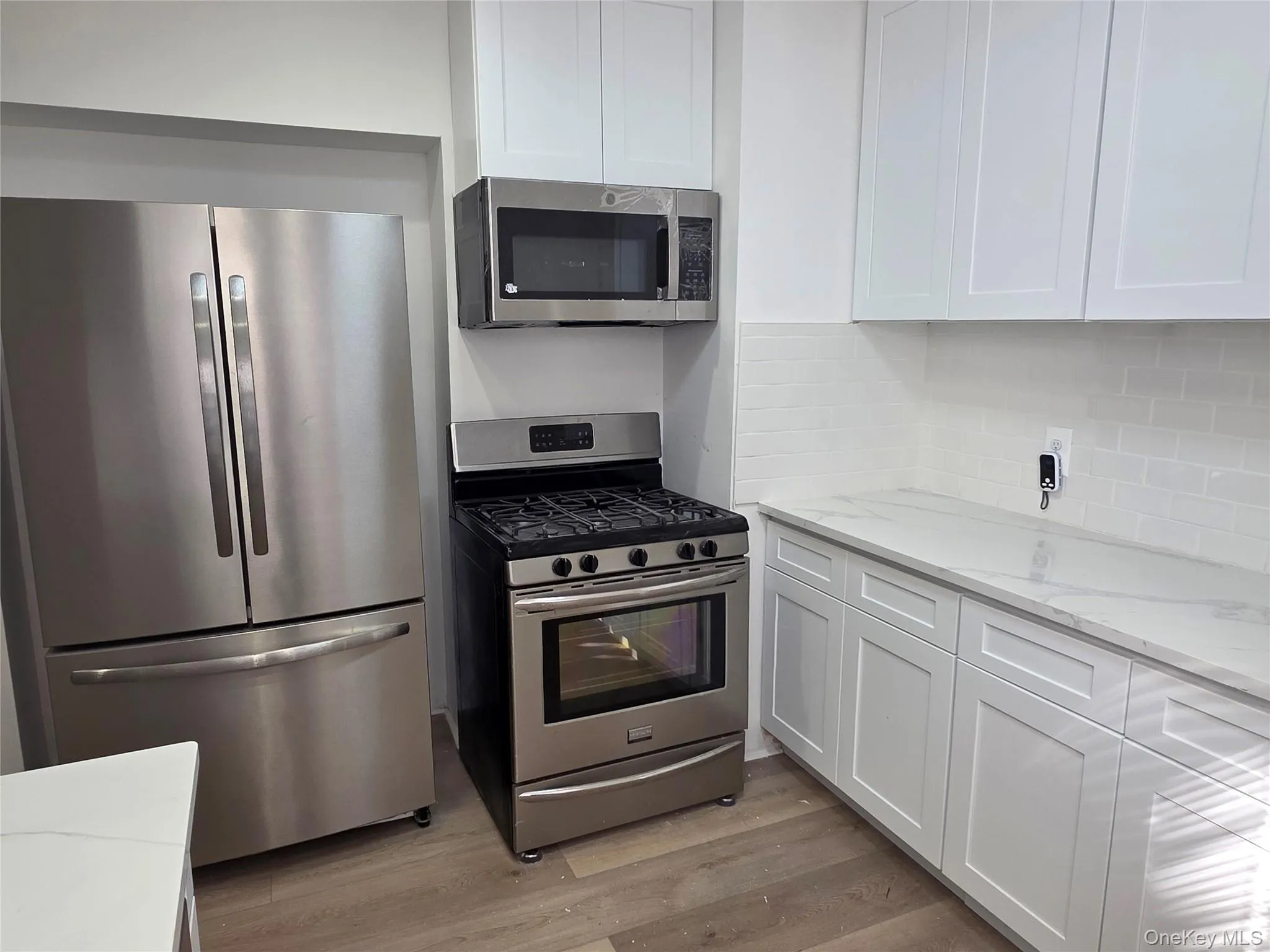 20 Pelhamside Drive, New Rochelle, NY , With , 2 Bedroom , and , 5 Room , 1 Bathroom , For , Residential Lease , For Rent , 1065810 , MLSID,1065810 20 Pelhamside Drive, New Rochelle, NY , With , 2 Bedroom , and , 5 Room , 1 Bathroom , For , Residential Lease , For Rent , 1065810 , MLSID,1065810