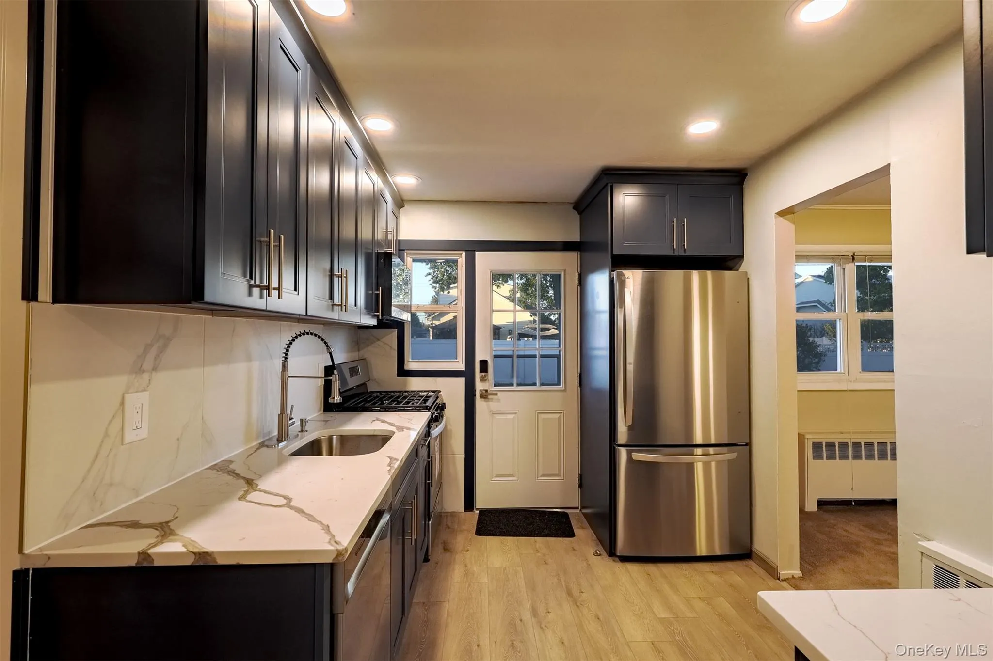 3 Poplar Avenue, Oyster Bay, NY, 4 Bedrooms Bedrooms, 7 Rooms Rooms,1 BathroomBathrooms,Residential Lease,For Rent,Poplar,0,1065818 3 Poplar Avenue, Oyster Bay, NY, 4 Bedrooms Bedrooms, 7 Rooms Rooms,1 BathroomBathrooms,Residential Lease,For Rent,Poplar,0,1065818
