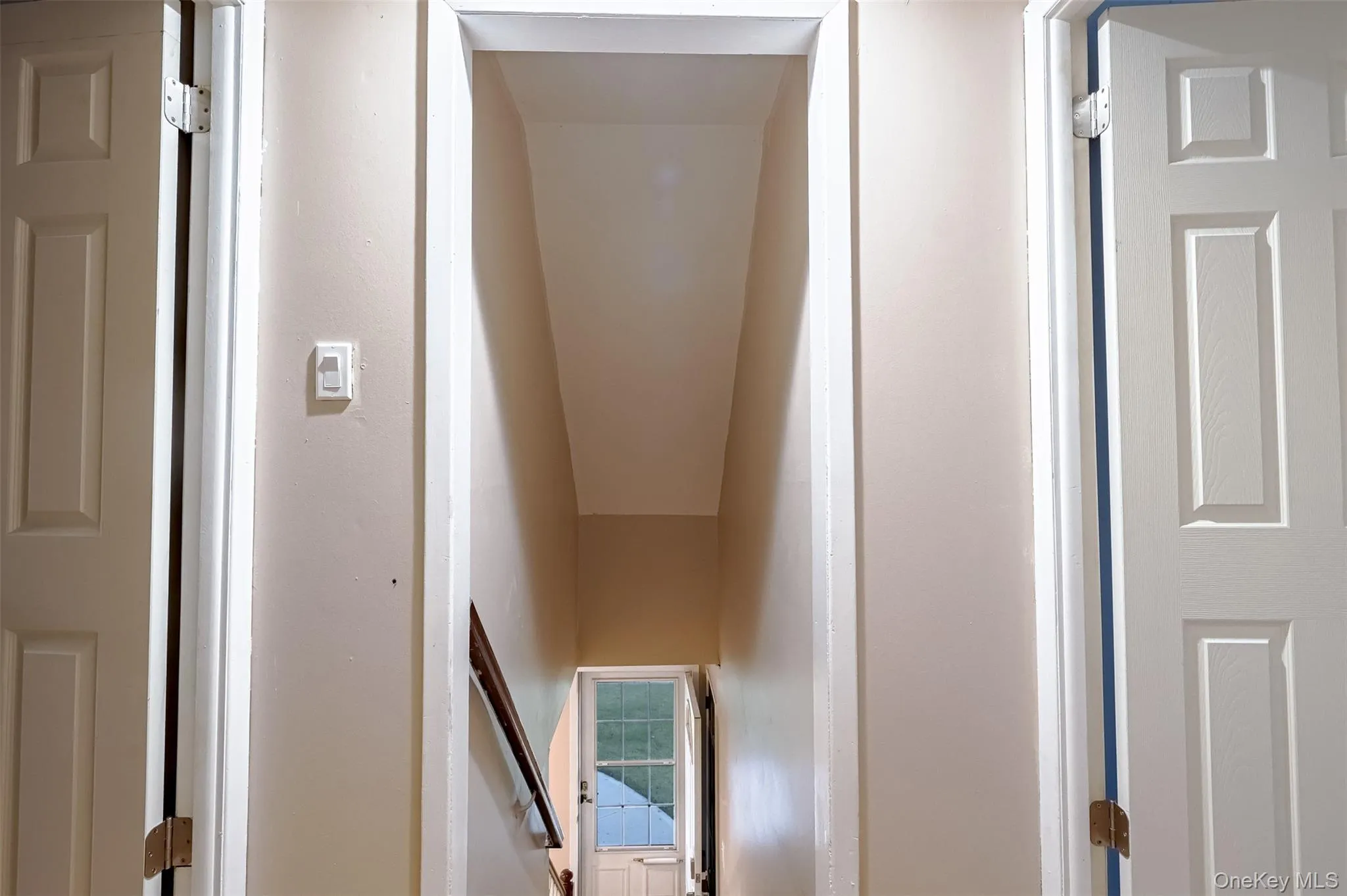 3 Poplar Avenue, Oyster Bay, NY, 4 Bedrooms Bedrooms, 7 Rooms Rooms,1 BathroomBathrooms,Residential Lease,For Rent,Poplar,0,1065818 3 Poplar Avenue, Oyster Bay, NY, 4 Bedrooms Bedrooms, 7 Rooms Rooms,1 BathroomBathrooms,Residential Lease,For Rent,Poplar,0,1065818