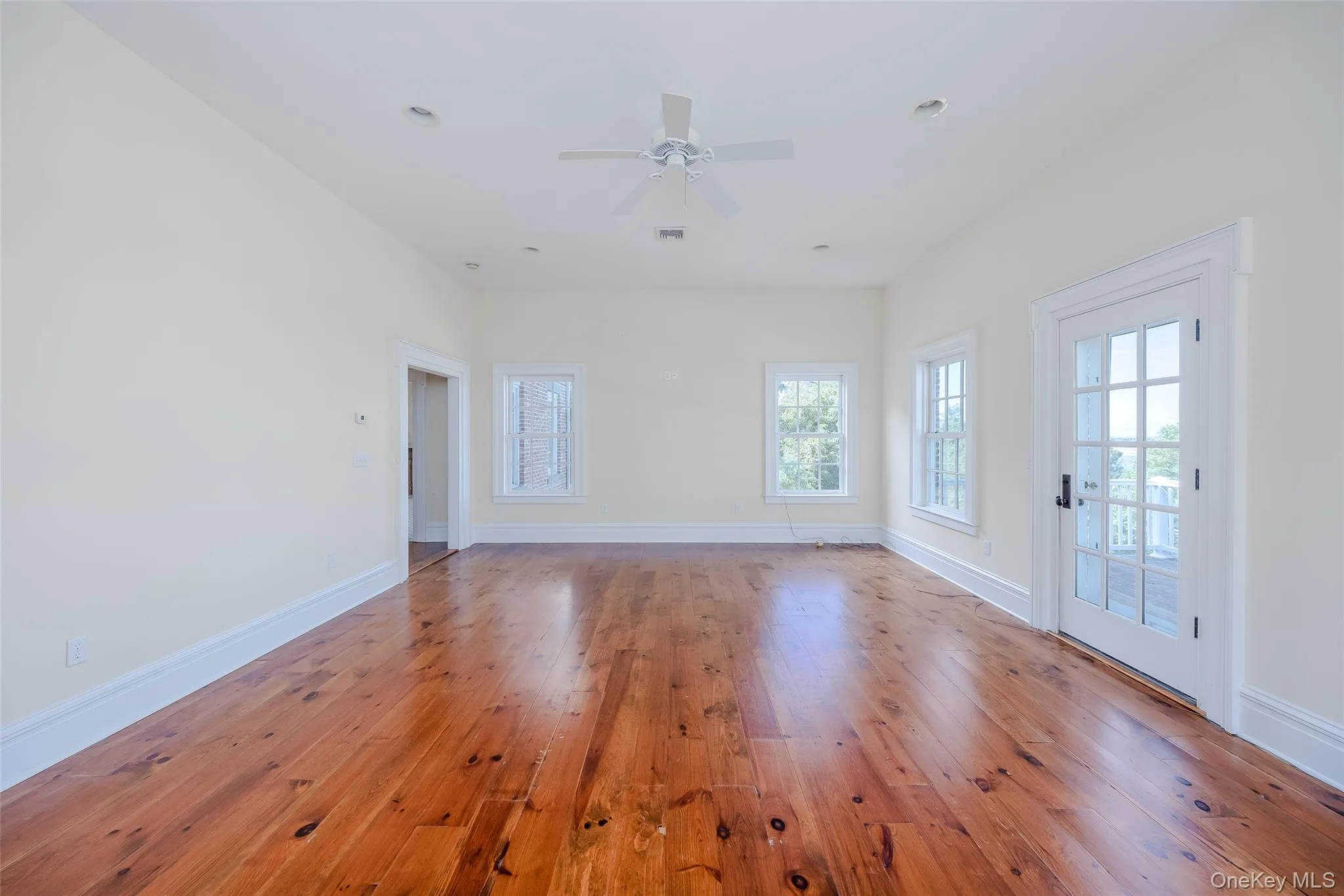 246 Shore Road, Brookhaven, NY, 3 Bedrooms Bedrooms, 7 Rooms Rooms,2 BathroomsBathrooms,Residential Lease,For Rent,Shore,0,1065820 246 Shore Road, Brookhaven, NY, 3 Bedrooms Bedrooms, 7 Rooms Rooms,2 BathroomsBathrooms,Residential Lease,For Rent,Shore,0,1065820