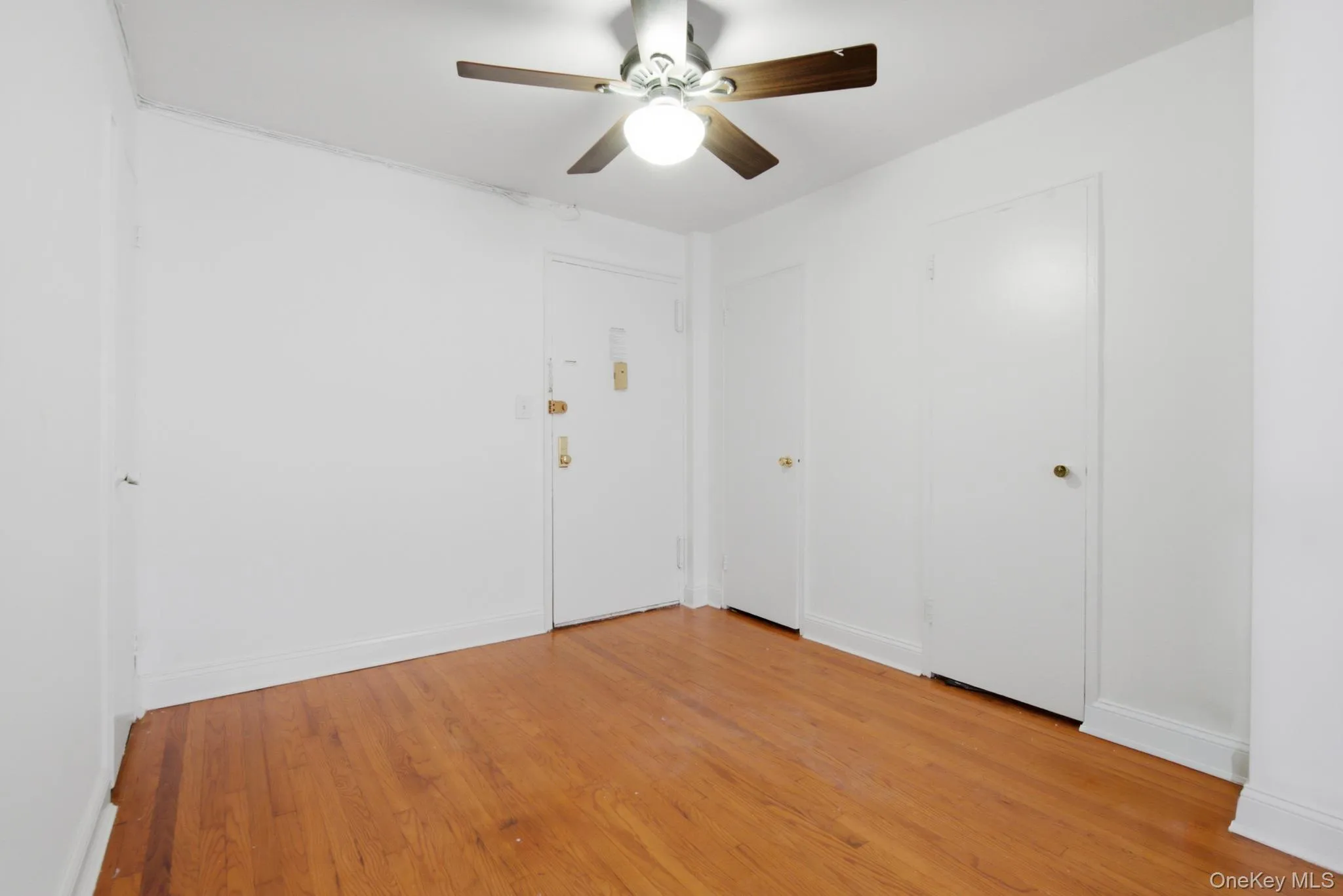 94-10 59th Avenue, New York, NY , With , 3 Bedroom , and , 7 Room , 1 Bathroom , For , Residential Lease , For Rent , 1065823 , MLSID,1065823 94-10 59th Avenue, New York, NY , With , 3 Bedroom , and , 7 Room , 1 Bathroom , For , Residential Lease , For Rent , 1065823 , MLSID,1065823
