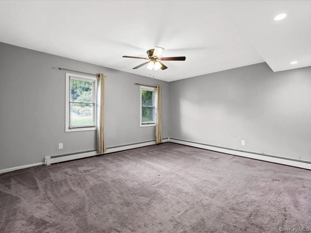 112 Rosemont Avenue, Brookhaven, NY, 4 Bedrooms Bedrooms, 7 Rooms Rooms,2 BathroomsBathrooms,Residential,For Rent,Rosemont,0,1065830 112 Rosemont Avenue, Brookhaven, NY, 4 Bedrooms Bedrooms, 7 Rooms Rooms,2 BathroomsBathrooms,Residential,For Rent,Rosemont,0,1065830