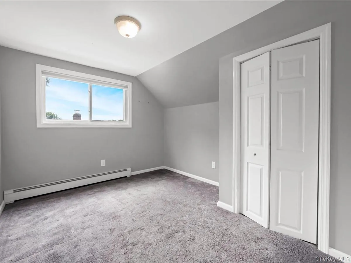 112 Rosemont Avenue, Brookhaven, NY, 4 Bedrooms Bedrooms, 7 Rooms Rooms,2 BathroomsBathrooms,Residential,For Rent,Rosemont,0,1065830 112 Rosemont Avenue, Brookhaven, NY, 4 Bedrooms Bedrooms, 7 Rooms Rooms,2 BathroomsBathrooms,Residential,For Rent,Rosemont,0,1065830