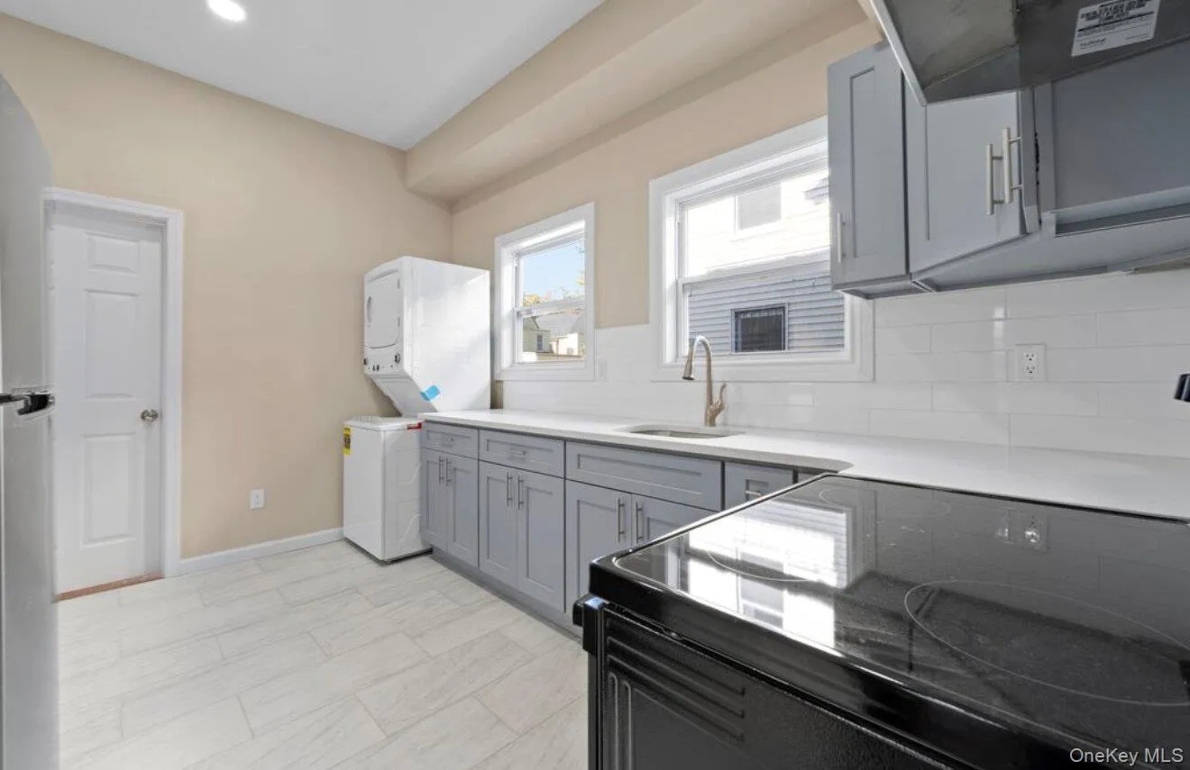460 6th Avenue, Mount Vernon, NY , With , 3 Bedroom , and , 6 Room , 1 Bathroom , For , Residential Lease , For Rent , 1065849 , MLSID,1065849 460 6th Avenue, Mount Vernon, NY , With , 3 Bedroom , and , 6 Room , 1 Bathroom , For , Residential Lease , For Rent , 1065849 , MLSID,1065849