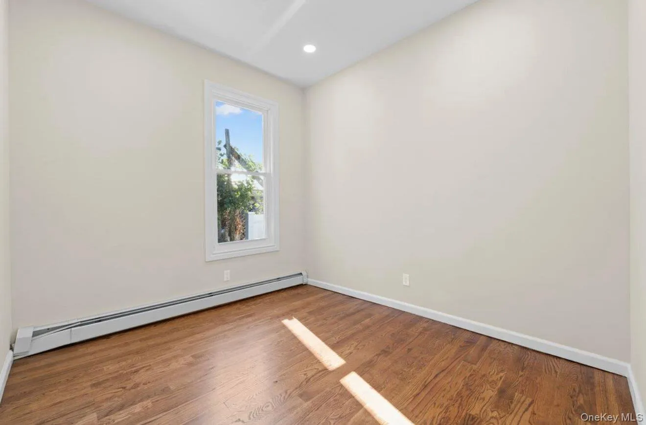 460 6th Avenue, Mount Vernon, NY , With , 3 Bedroom , and , 6 Room , 1 Bathroom , For , Residential Lease , For Rent , 1065849 , MLSID,1065849 460 6th Avenue, Mount Vernon, NY , With , 3 Bedroom , and , 6 Room , 1 Bathroom , For , Residential Lease , For Rent , 1065849 , MLSID,1065849