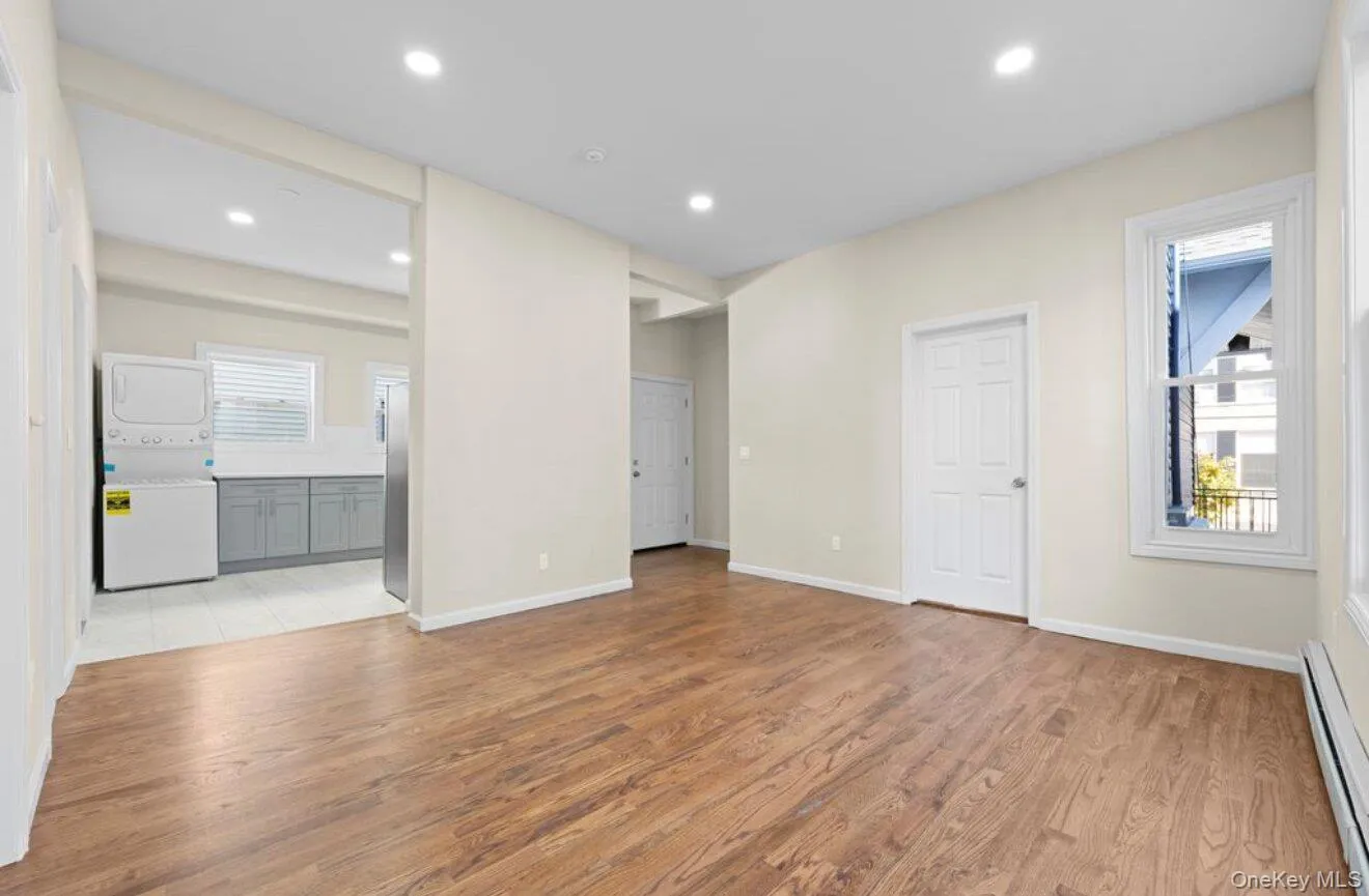 460 6th Avenue, Mount Vernon, NY , With , 3 Bedroom , and , 6 Room , 1 Bathroom , For , Residential Lease , For Rent , 1065849 , MLSID,1065849 460 6th Avenue, Mount Vernon, NY , With , 3 Bedroom , and , 6 Room , 1 Bathroom , For , Residential Lease , For Rent , 1065849 , MLSID,1065849