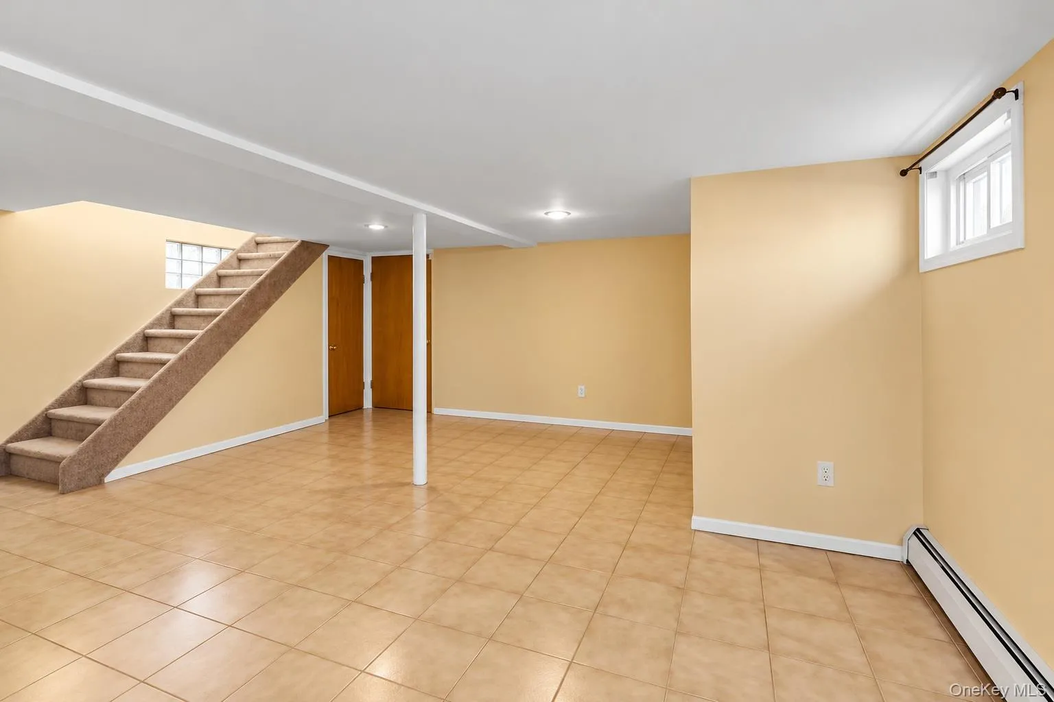 491 Oakland Avenue, Hempstead, NY , With , 2 Bedroom , and , 4 Room , 1 Bathroom , For , Residential Lease , For Rent , 1065867 , MLSID,1065867 491 Oakland Avenue, Hempstead, NY , With , 2 Bedroom , and , 4 Room , 1 Bathroom , For , Residential Lease , For Rent , 1065867 , MLSID,1065867