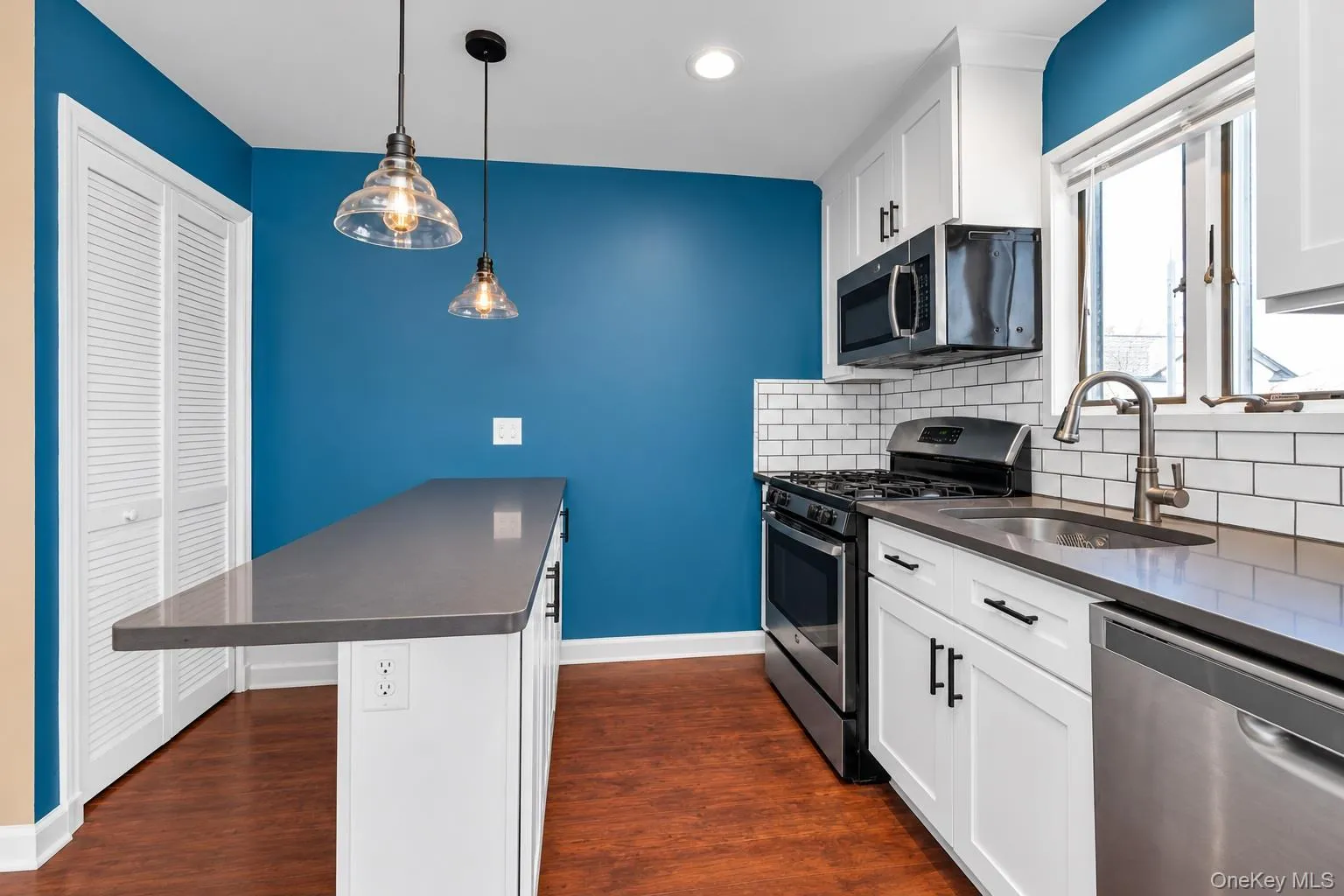 491 Oakland Avenue, Hempstead, NY , With , 2 Bedroom , and , 4 Room , 1 Bathroom , For , Residential Lease , For Rent , 1065867 , MLSID,1065867 491 Oakland Avenue, Hempstead, NY , With , 2 Bedroom , and , 4 Room , 1 Bathroom , For , Residential Lease , For Rent , 1065867 , MLSID,1065867
