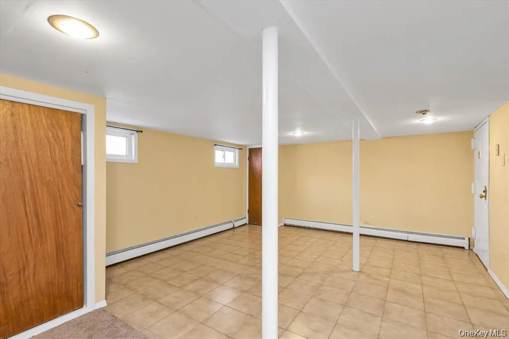 491 Oakland Avenue, Hempstead, NY , With , 2 Bedroom , and , 4 Room , 1 Bathroom , For , Residential Lease , For Rent , 1065867 , MLSID,1065867 491 Oakland Avenue, Hempstead, NY , With , 2 Bedroom , and , 4 Room , 1 Bathroom , For , Residential Lease , For Rent , 1065867 , MLSID,1065867