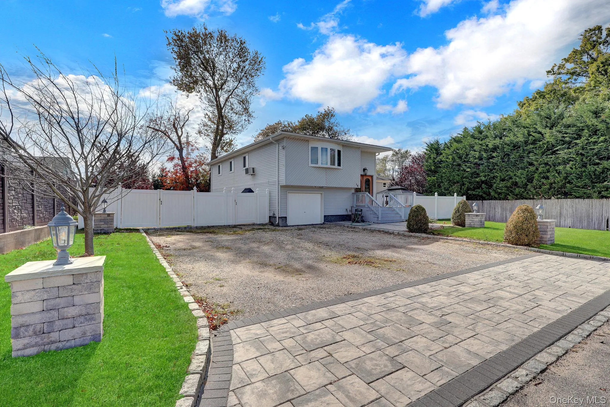 16 Ireland Place, Babylon, NY, 4 Bedrooms Bedrooms, 9 Rooms Rooms,2 BathroomsBathrooms,Residential,For Rent,Ireland,0,1065868 16 Ireland Place, Babylon, NY, 4 Bedrooms Bedrooms, 9 Rooms Rooms,2 BathroomsBathrooms,Residential,For Rent,Ireland,0,1065868