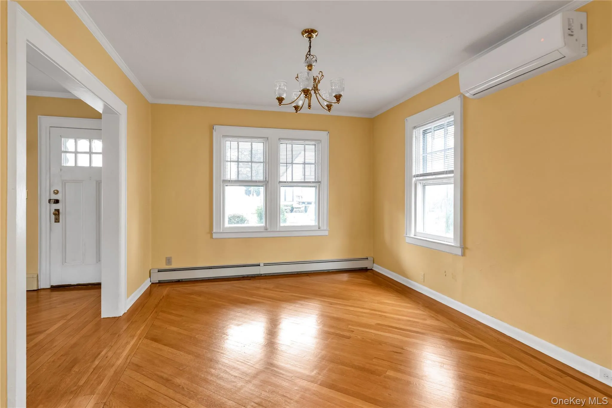 154 Rocklyn Avenue, Hempstead, NY, 3 Bedrooms Bedrooms, 7 Rooms Rooms,2 BathroomsBathrooms,Residential Lease,For Rent,Rocklyn,0,1065883 154 Rocklyn Avenue, Hempstead, NY, 3 Bedrooms Bedrooms, 7 Rooms Rooms,2 BathroomsBathrooms,Residential Lease,For Rent,Rocklyn,0,1065883