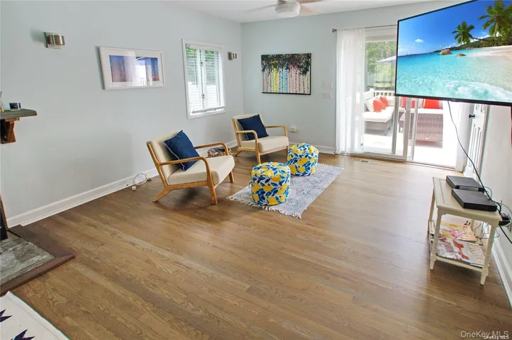 16 Norbury Road, Southampton, New York 11946