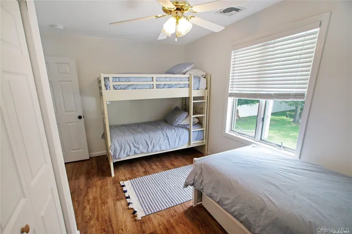 16 Norbury Road, Southampton, New York 11946