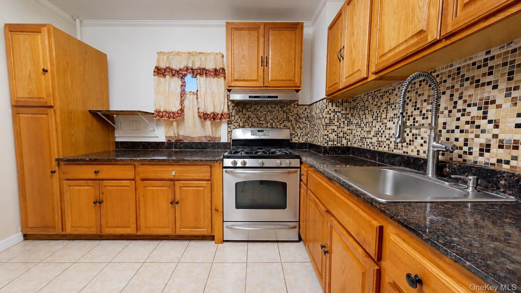 104-27 124 St, New York, NY, 3 Bedrooms Bedrooms, 8 Rooms Rooms,2 BathroomsBathrooms,Residential,For Rent,124 St,0,1065915 104-27 124 St, New York, NY, 3 Bedrooms Bedrooms, 8 Rooms Rooms,2 BathroomsBathrooms,Residential,For Rent,124 St,0,1065915
