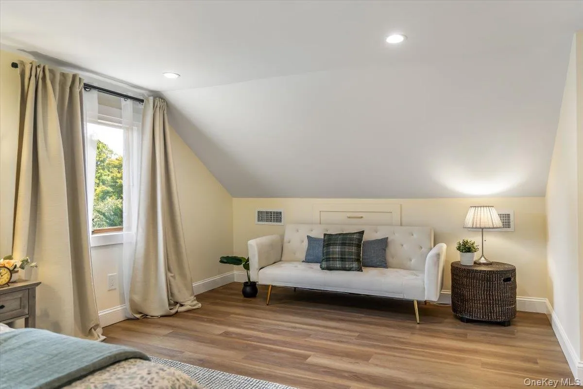 445 Coolidge Drive, Huntington, NY, 3 Bedrooms Bedrooms, 6 Rooms Rooms,2 BathroomsBathrooms,Residential,For Rent,Coolidge,0,1065922 445 Coolidge Drive, Huntington, NY, 3 Bedrooms Bedrooms, 6 Rooms Rooms,2 BathroomsBathrooms,Residential,For Rent,Coolidge,0,1065922