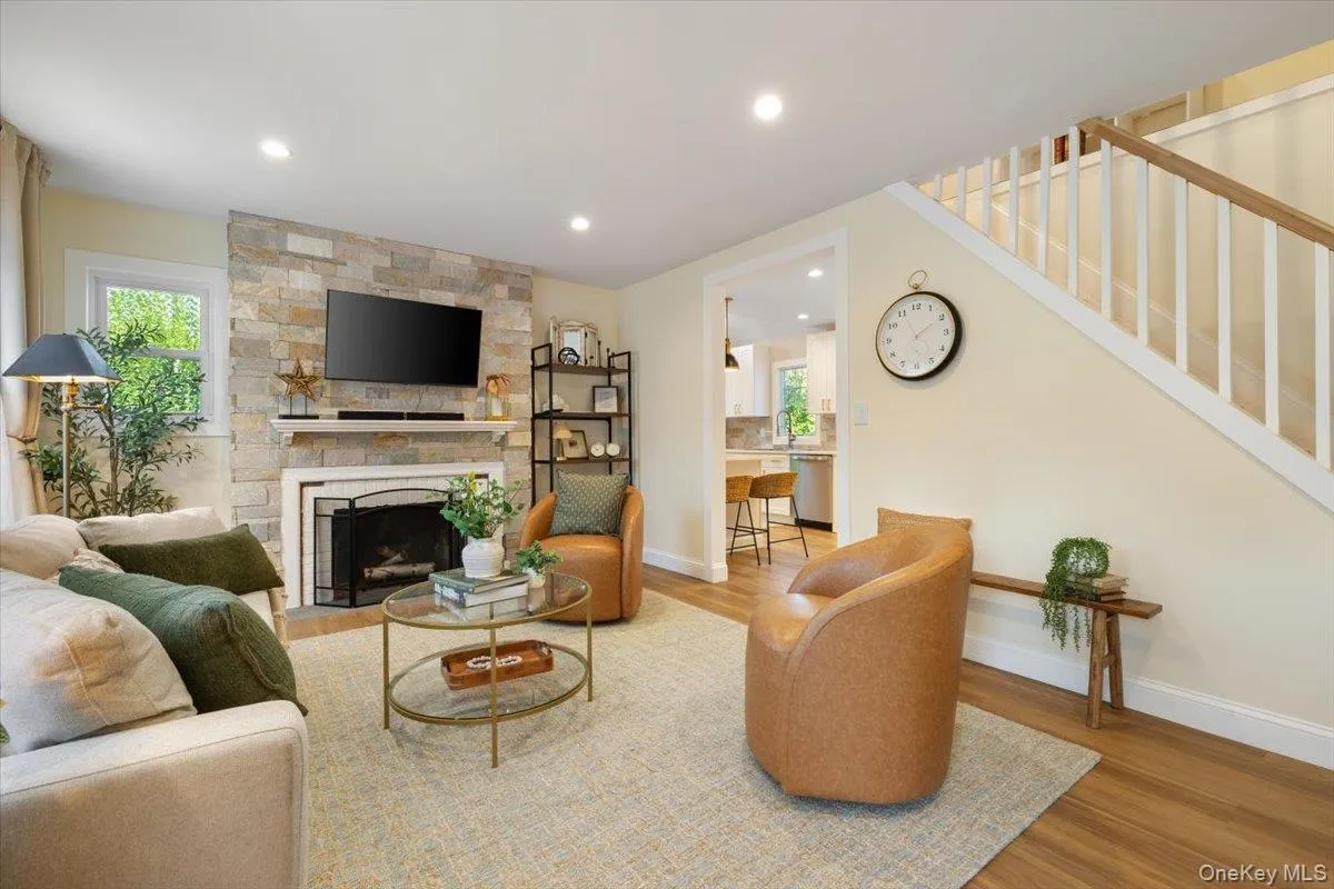 445 Coolidge Drive, Huntington, NY, 3 Bedrooms Bedrooms, 6 Rooms Rooms,2 BathroomsBathrooms,Residential,For Rent,Coolidge,0,1065922 445 Coolidge Drive, Huntington, NY, 3 Bedrooms Bedrooms, 6 Rooms Rooms,2 BathroomsBathrooms,Residential,For Rent,Coolidge,0,1065922