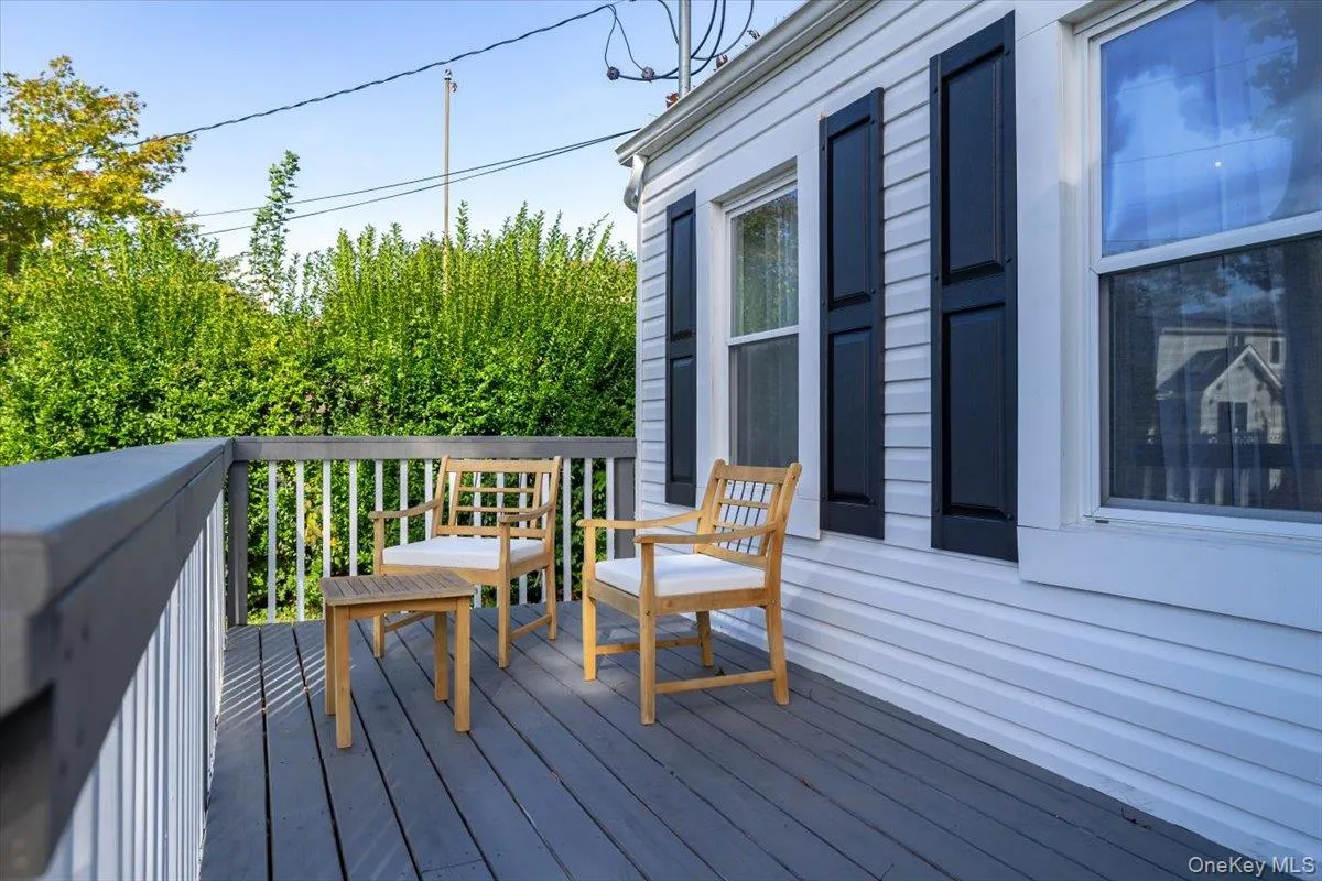 445 Coolidge Drive, Huntington, NY, 3 Bedrooms Bedrooms, 6 Rooms Rooms,2 BathroomsBathrooms,Residential,For Rent,Coolidge,0,1065922 445 Coolidge Drive, Huntington, NY, 3 Bedrooms Bedrooms, 6 Rooms Rooms,2 BathroomsBathrooms,Residential,For Rent,Coolidge,0,1065922
