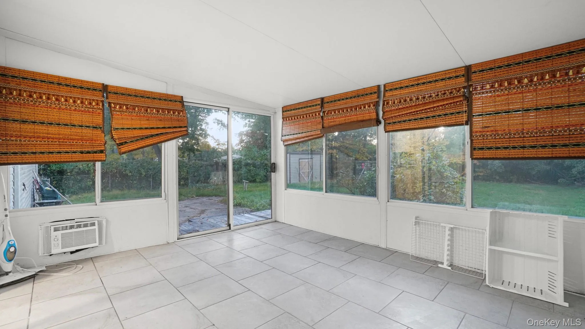 1596 Forks Road, Islip, NY, 4 Bedrooms Bedrooms, 8 Rooms Rooms,3 BathroomsBathrooms,Residential,For Rent,Forks,0,1065960 1596 Forks Road, Islip, NY, 4 Bedrooms Bedrooms, 8 Rooms Rooms,3 BathroomsBathrooms,Residential,For Rent,Forks,0,1065960
