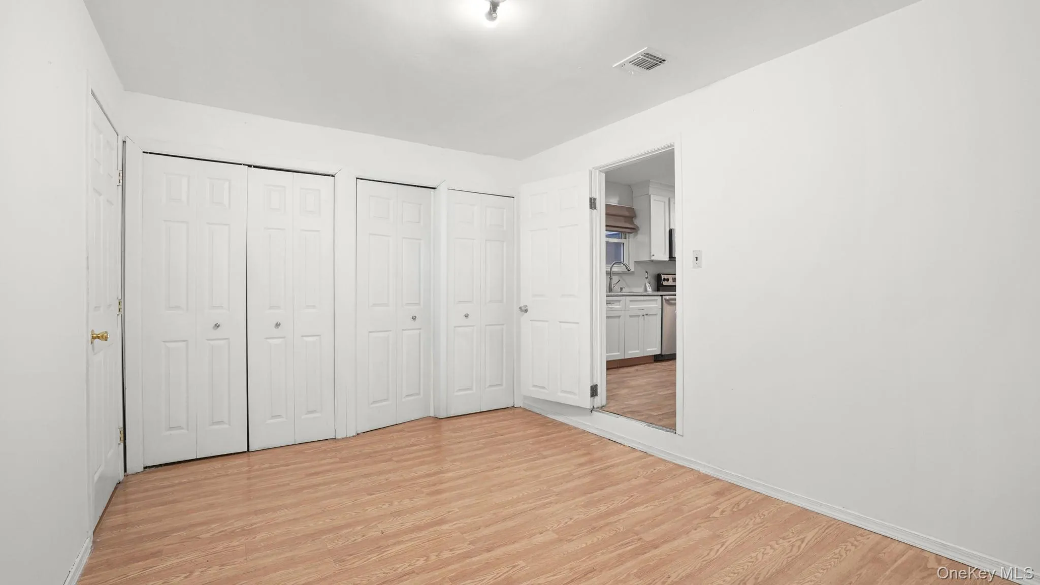 1596 Forks Road, Islip, NY, 4 Bedrooms Bedrooms, 8 Rooms Rooms,3 BathroomsBathrooms,Residential,For Rent,Forks,0,1065960 1596 Forks Road, Islip, NY, 4 Bedrooms Bedrooms, 8 Rooms Rooms,3 BathroomsBathrooms,Residential,For Rent,Forks,0,1065960