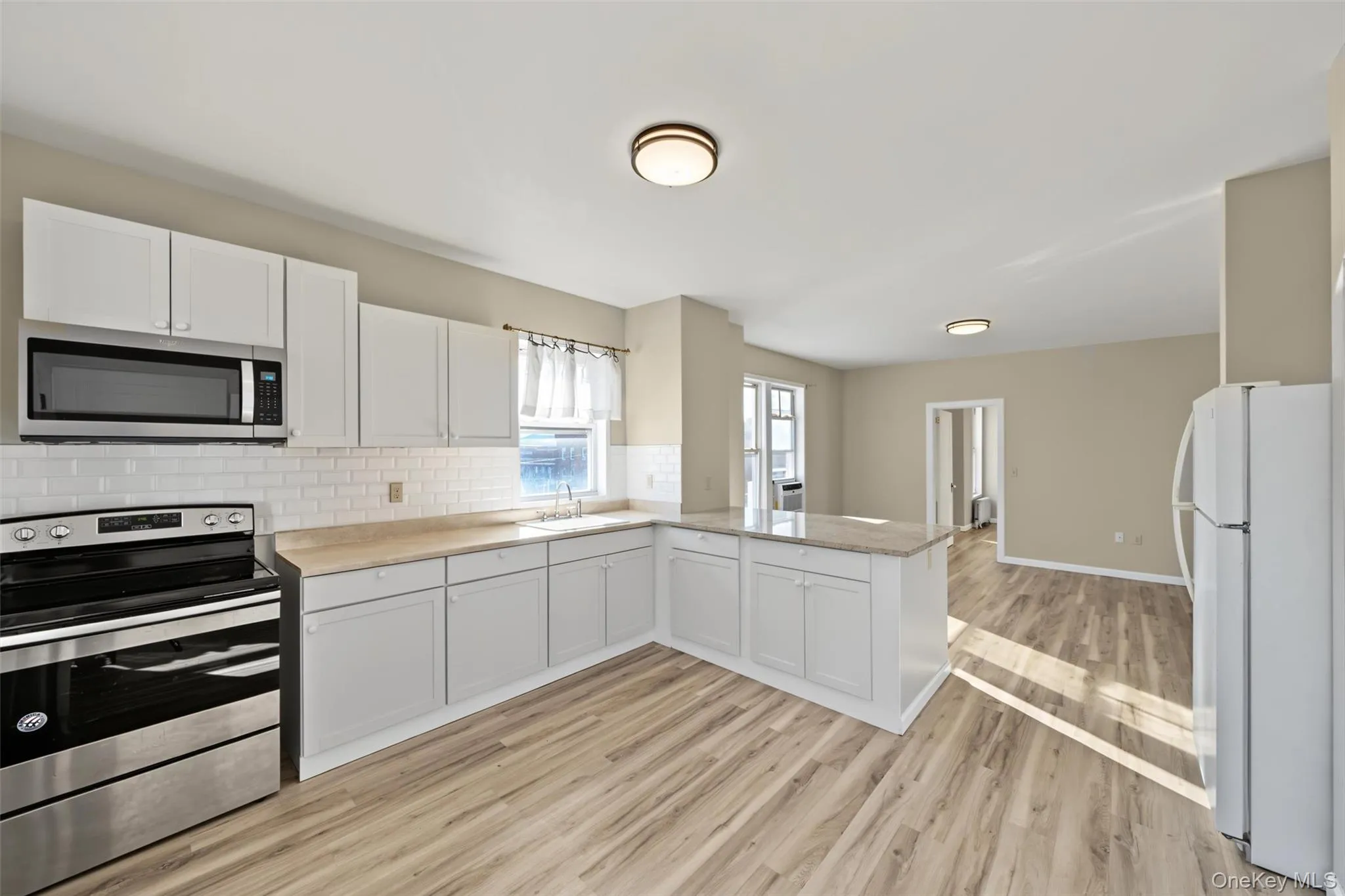 117 North Street, Middletown, NY , With , 1 Bedroom , and , 4 Room , 1 Bathroom , For , Residential Lease , For Rent , 1065962 , MLSID,1065962 117 North Street, Middletown, NY , With , 1 Bedroom , and , 4 Room , 1 Bathroom , For , Residential Lease , For Rent , 1065962 , MLSID,1065962