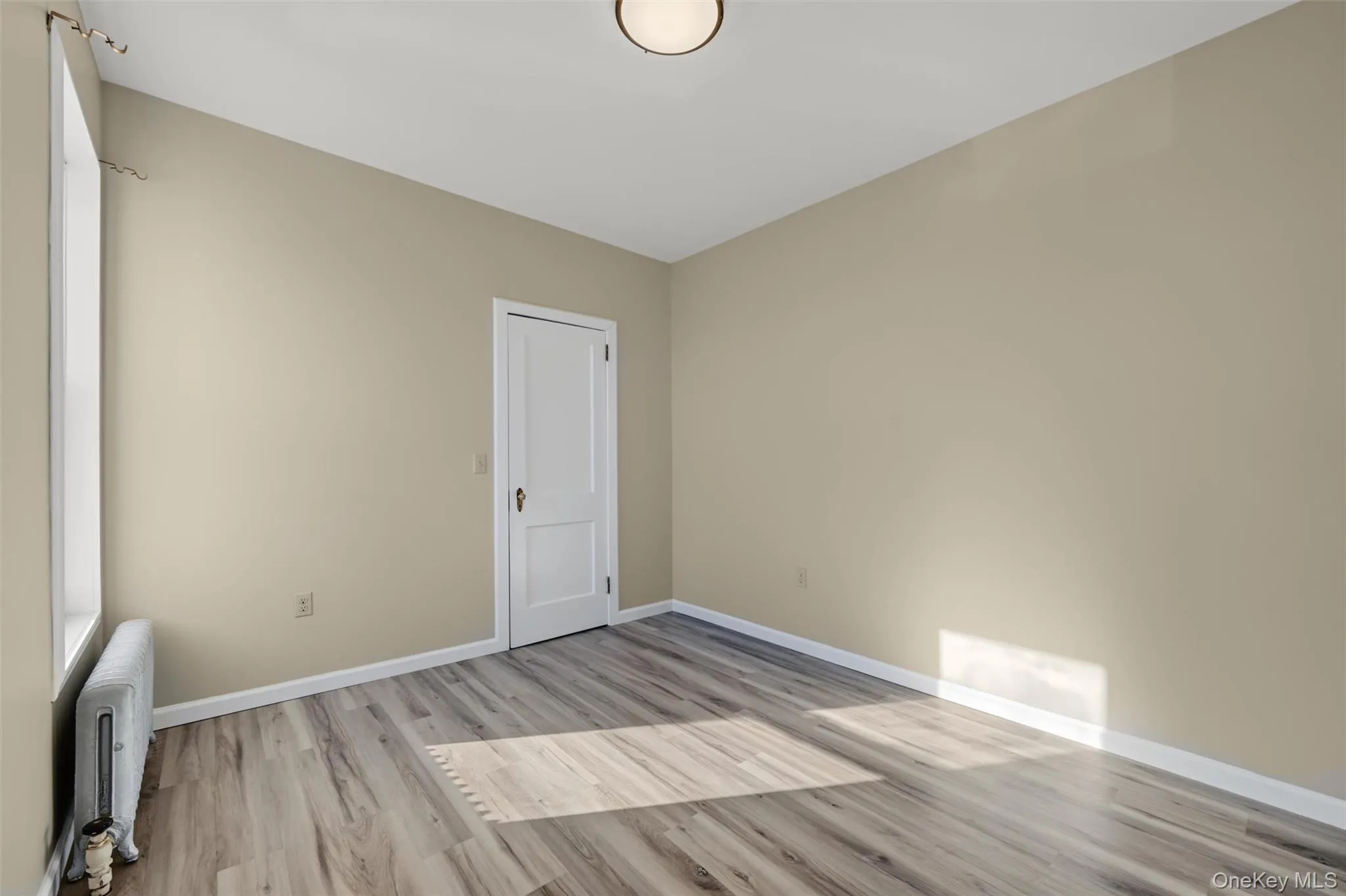 117 North Street, Middletown, NY , With , 1 Bedroom , and , 4 Room , 1 Bathroom , For , Residential Lease , For Rent , 1065962 , MLSID,1065962 117 North Street, Middletown, NY , With , 1 Bedroom , and , 4 Room , 1 Bathroom , For , Residential Lease , For Rent , 1065962 , MLSID,1065962
