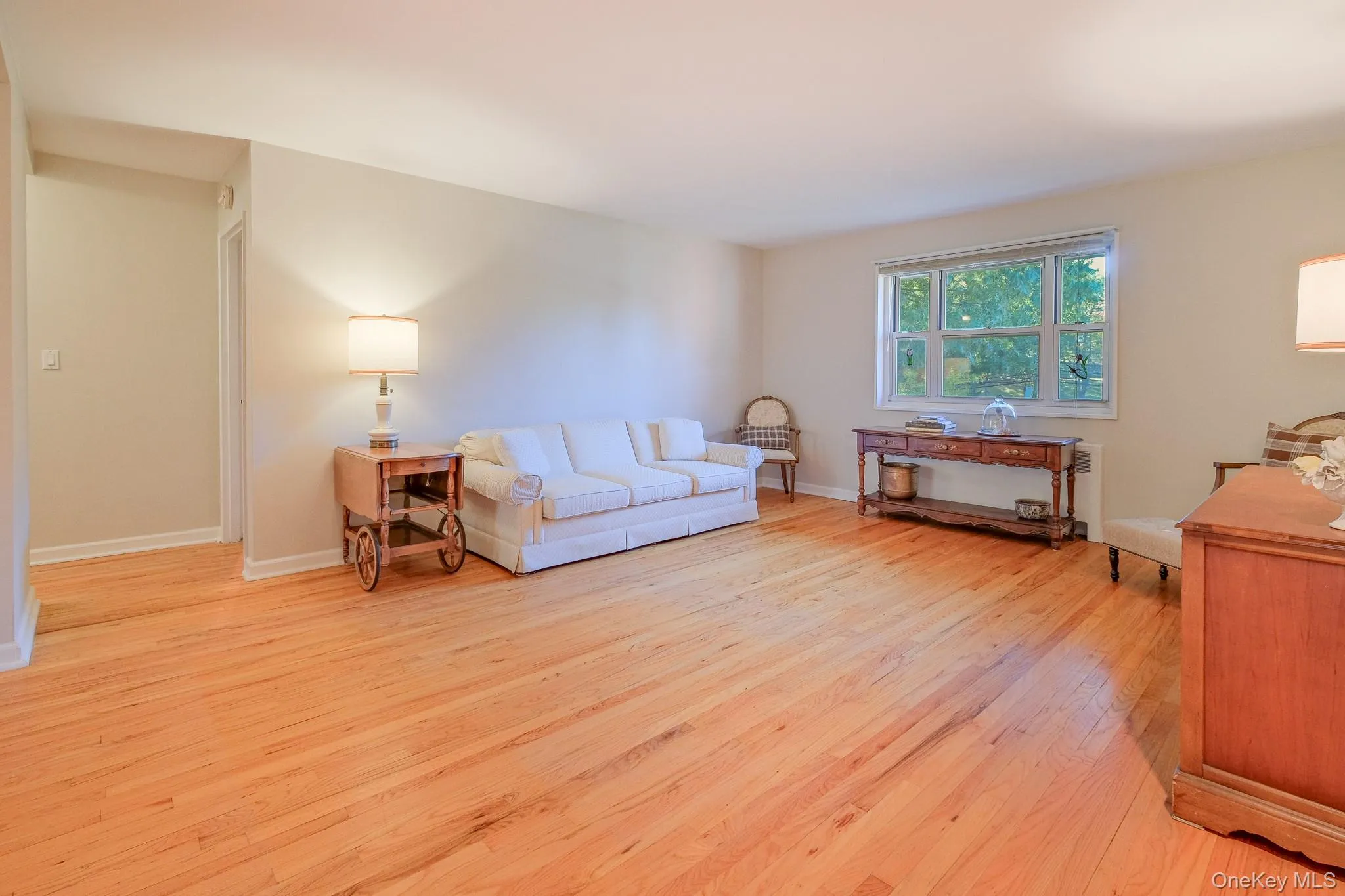 836 Broadway, Yonkers, NY, 2 Bedrooms Bedrooms, 5 Rooms Rooms,1 BathroomBathrooms,Residential,For Rent,Broadway,0,1065989 836 Broadway, Yonkers, NY, 2 Bedrooms Bedrooms, 5 Rooms Rooms,1 BathroomBathrooms,Residential,For Rent,Broadway,0,1065989